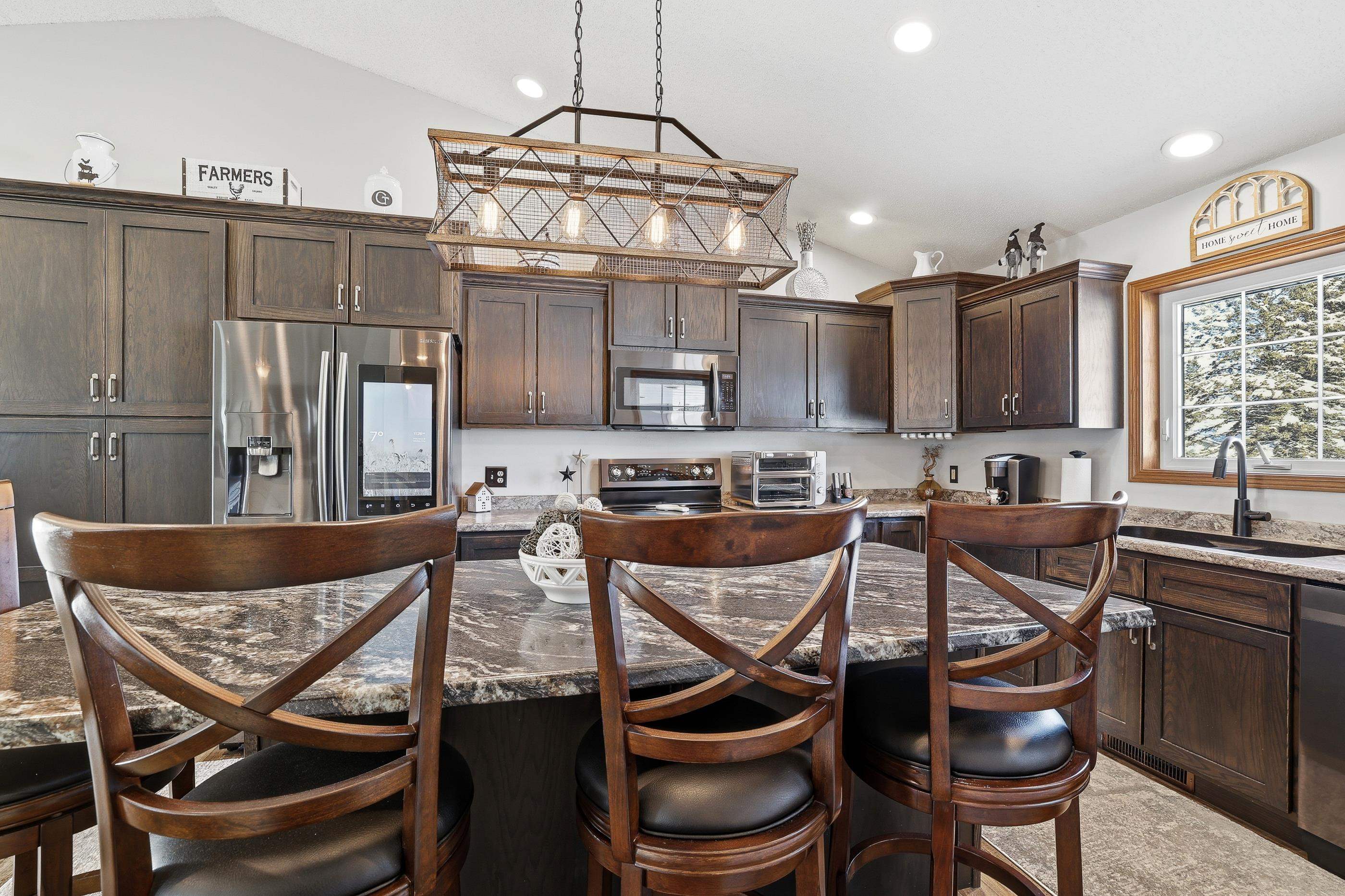 1610 E CLEVELAND STREET, Marshfield, Wisconsin 54449, 4 Bedrooms Bedrooms, ,3 BathroomsBathrooms,Residential,For Sale,1610 E CLEVELAND STREET,22600062