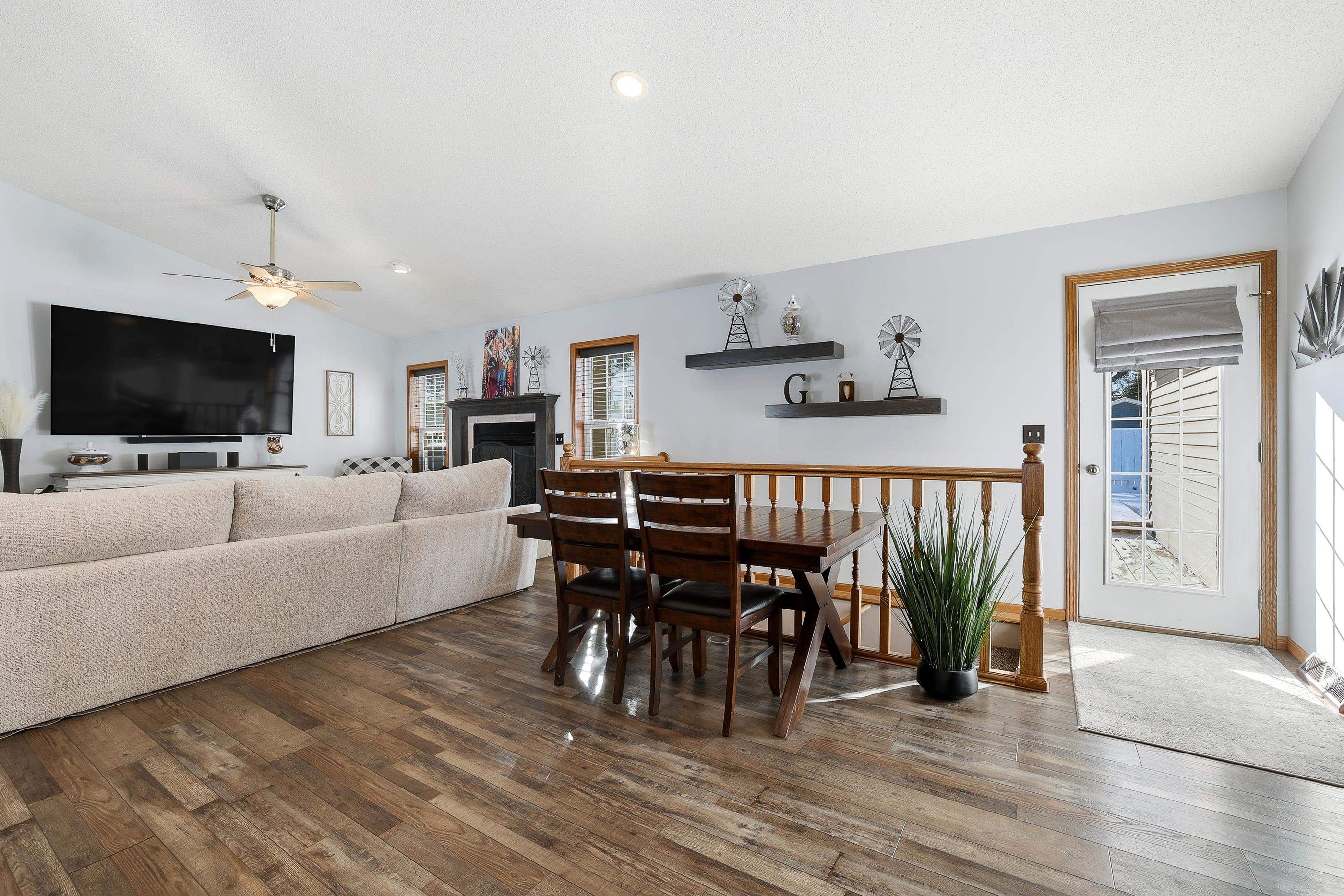 1610 E CLEVELAND STREET, Marshfield, Wisconsin 54449, 4 Bedrooms Bedrooms, ,3 BathroomsBathrooms,Residential,For Sale,1610 E CLEVELAND STREET,22600062