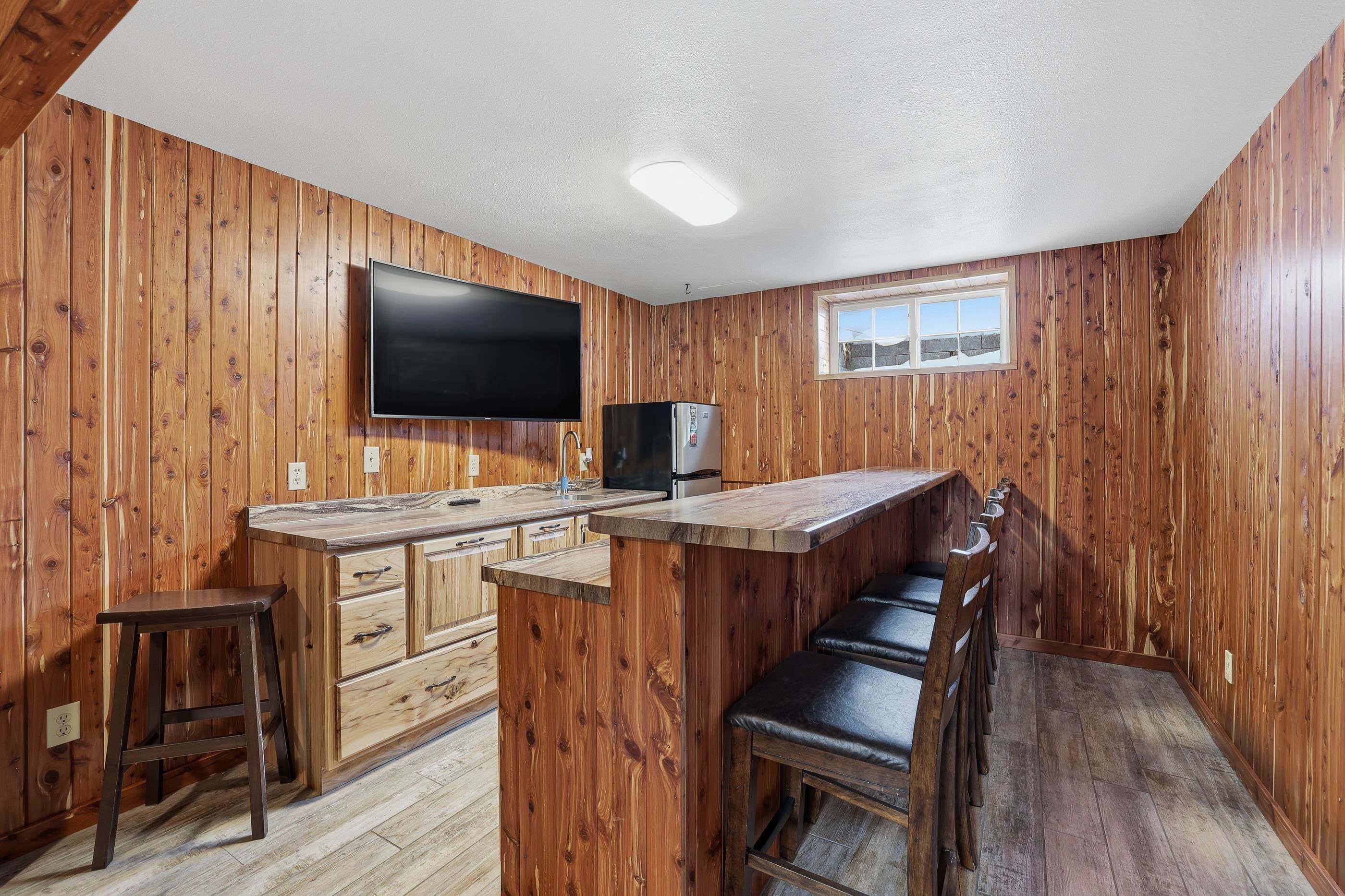 1610 E CLEVELAND STREET, Marshfield, Wisconsin 54449, 4 Bedrooms Bedrooms, ,3 BathroomsBathrooms,Residential,For Sale,1610 E CLEVELAND STREET,22600062