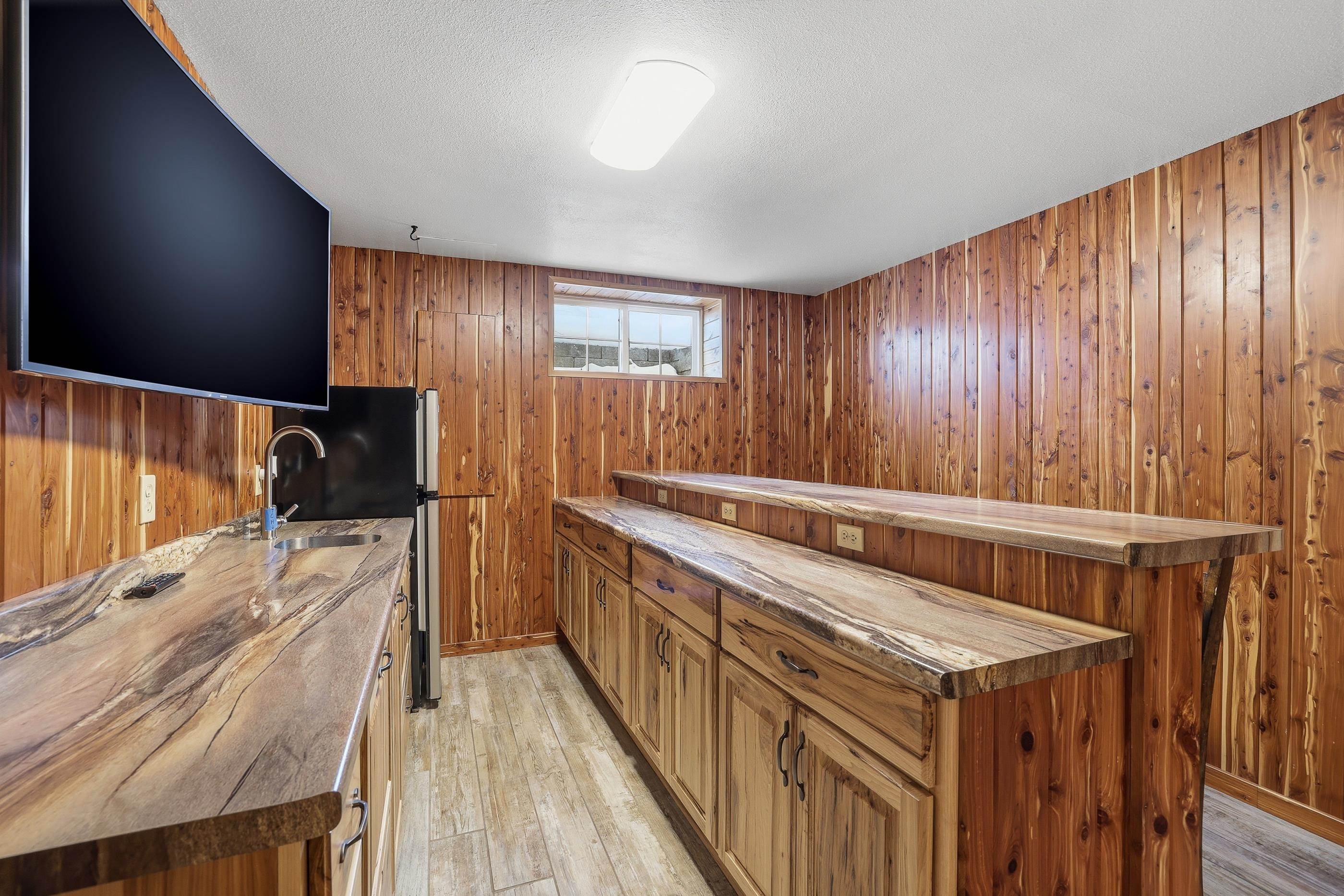 1610 E CLEVELAND STREET, Marshfield, Wisconsin 54449, 4 Bedrooms Bedrooms, ,3 BathroomsBathrooms,Residential,For Sale,1610 E CLEVELAND STREET,22600062