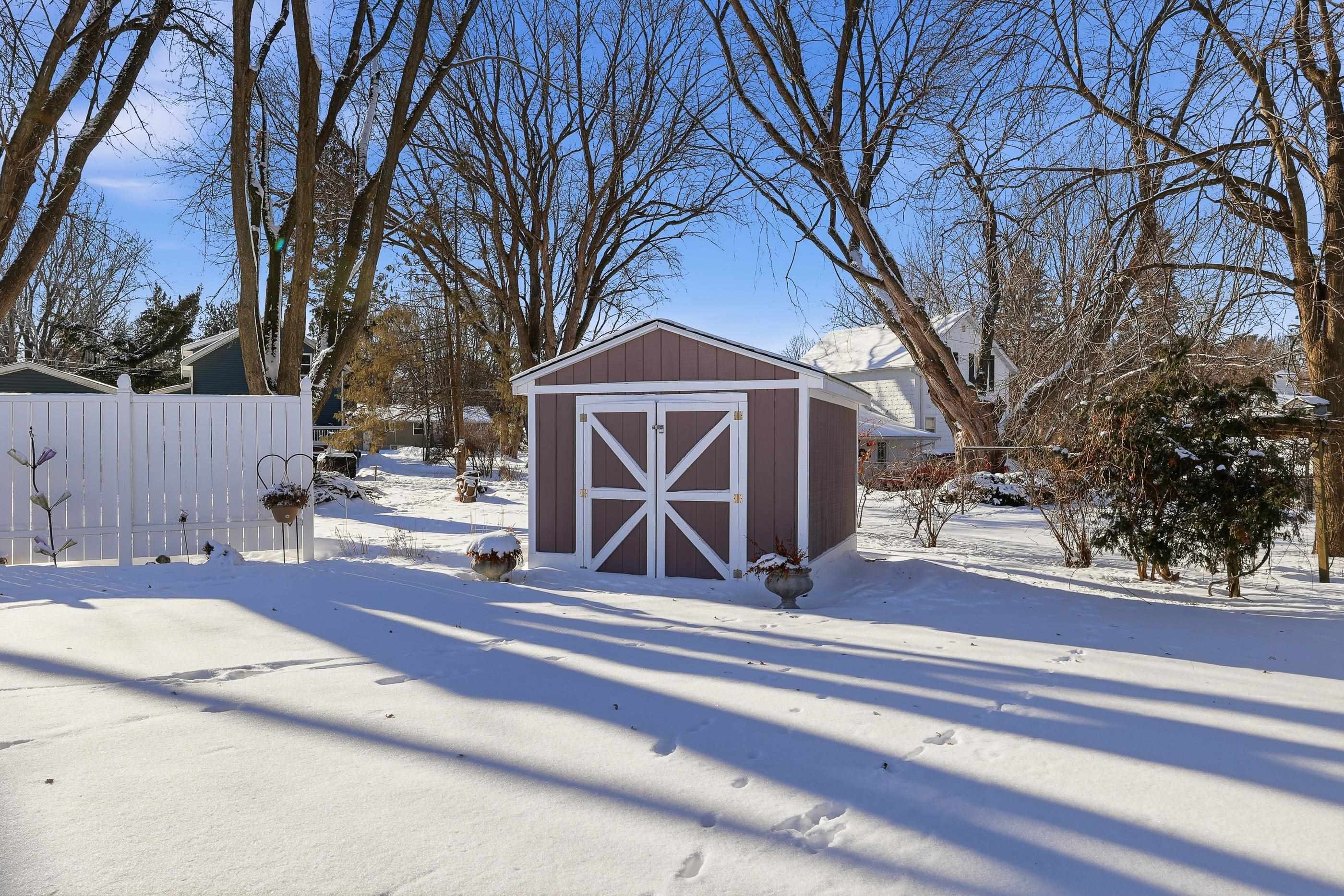 1610 E CLEVELAND STREET, Marshfield, Wisconsin 54449, 4 Bedrooms Bedrooms, ,3 BathroomsBathrooms,Residential,For Sale,1610 E CLEVELAND STREET,22600062