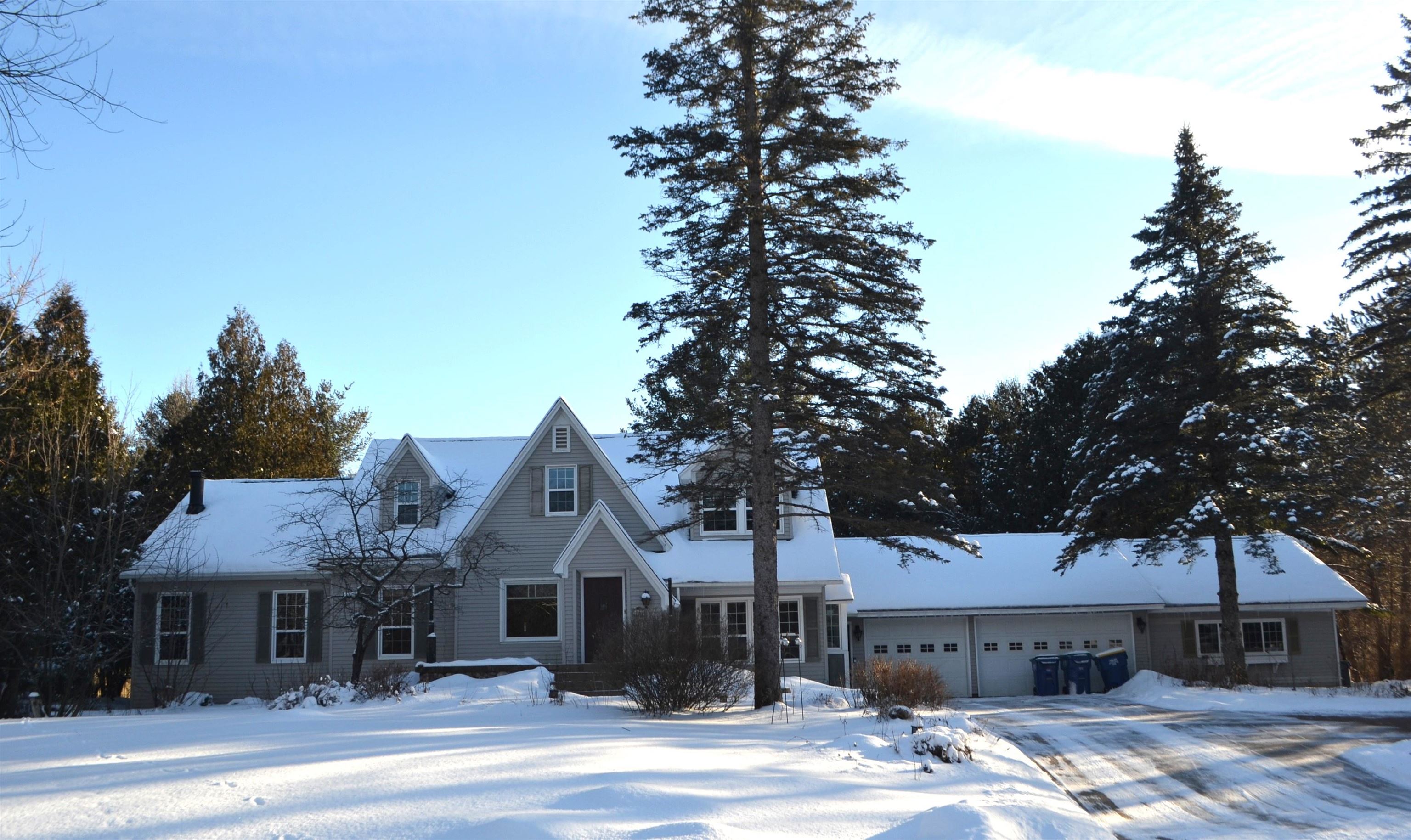 4711 EDGEWOOD BOULEVARD, Wausau, Wisconsin 54401, 3 Bedrooms Bedrooms, ,2 BathroomsBathrooms,Residential,For Sale,4711 EDGEWOOD BOULEVARD,22600063