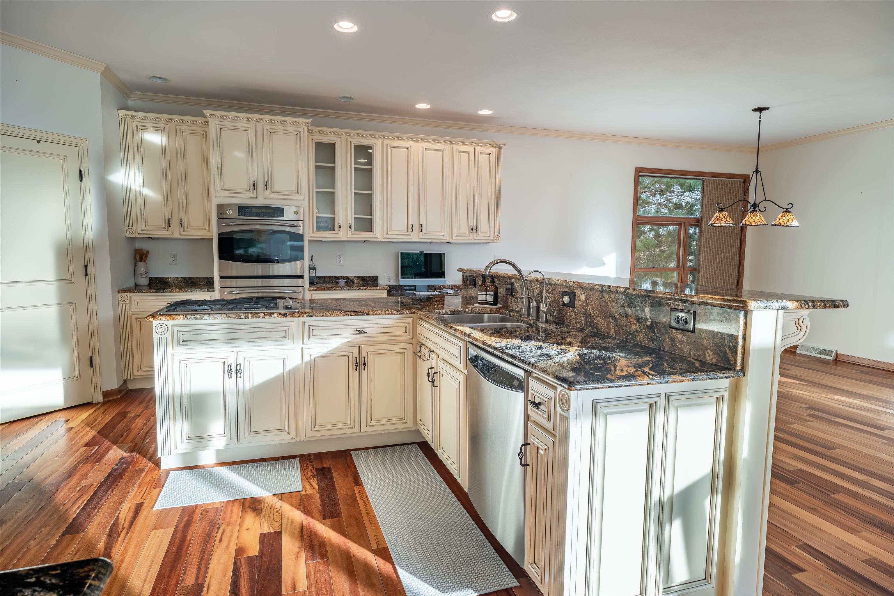 103 FREEDOM WAY, Wausau, Wisconsin 54403, 5 Bedrooms Bedrooms, ,4 BathroomsBathrooms,Residential,For Sale,103 FREEDOM WAY,22600079