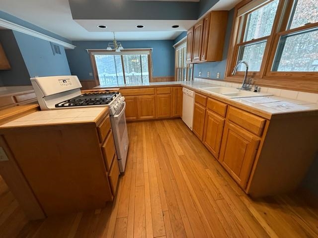 12180 WARPATH LANE, Minocqua, Wisconsin 54548, 3 Bedrooms Bedrooms, ,3 BathroomsBathrooms,Residential,For Sale,12180 WARPATH LANE,22600085