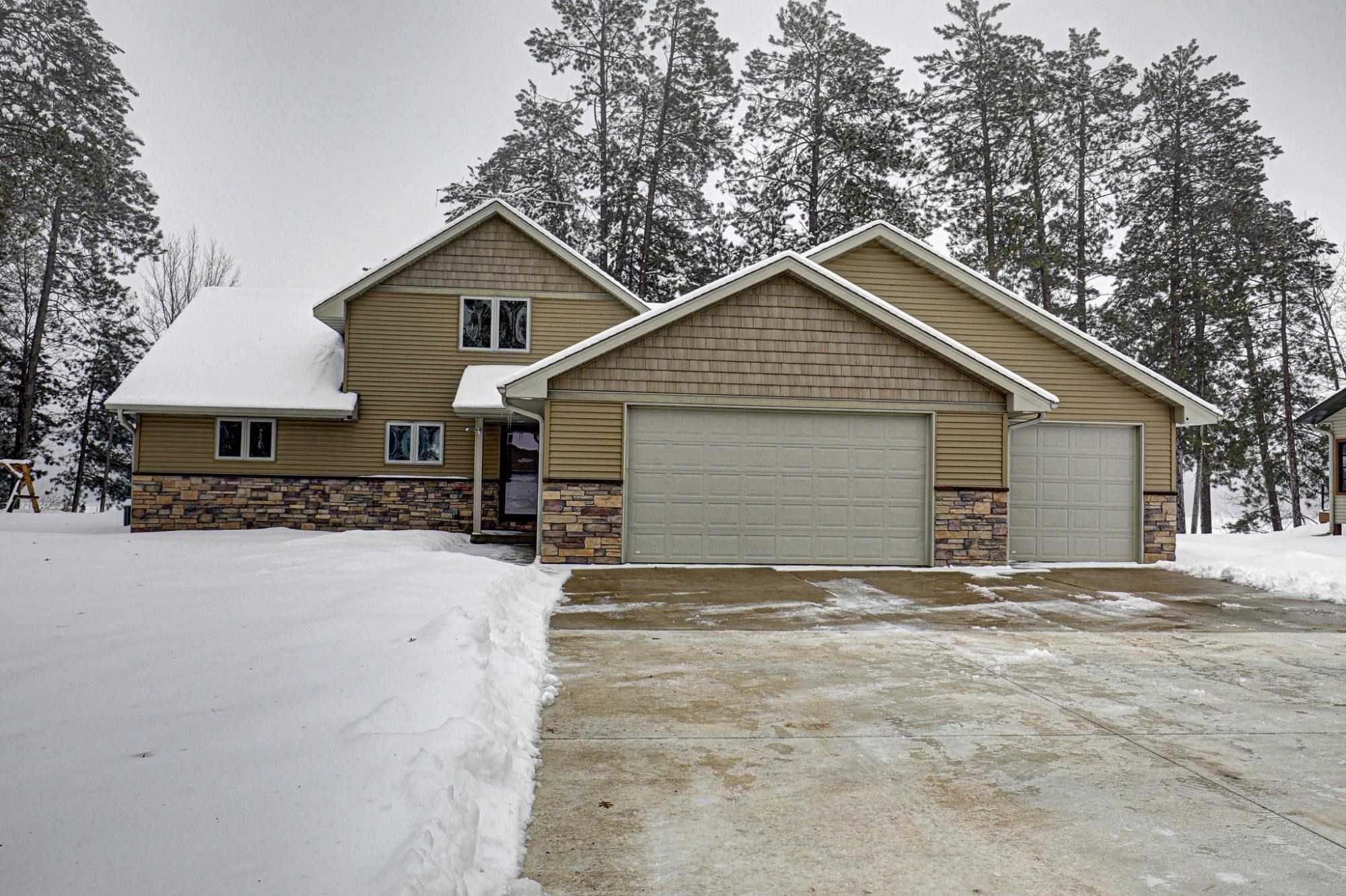 2244 RIVER ROAD, Tomahawk, Wisconsin 54487, 3 Bedrooms Bedrooms, ,3 BathroomsBathrooms,Residential,For Sale,2244 RIVER ROAD,22600092