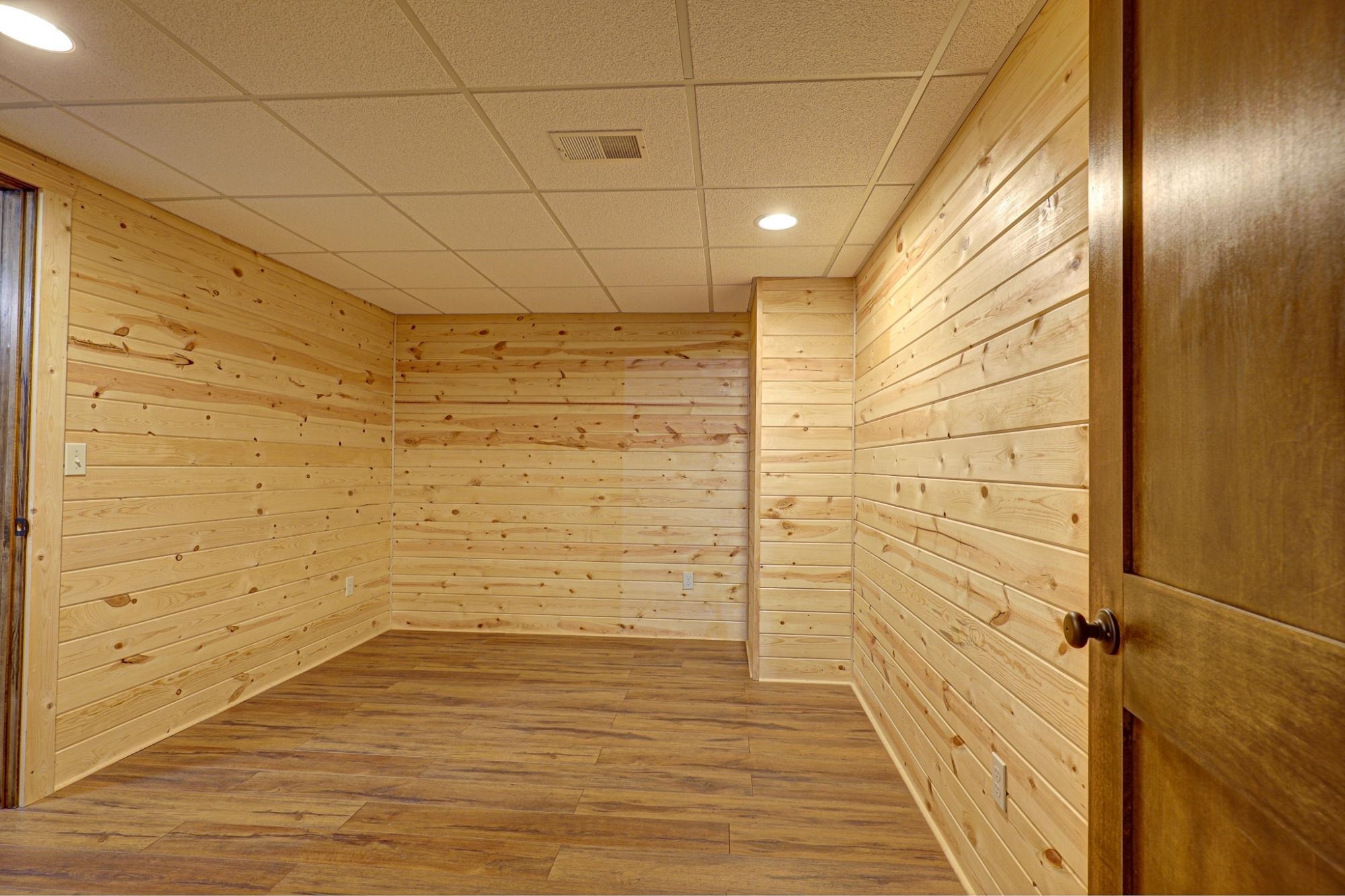 2244 RIVER ROAD, Tomahawk, Wisconsin 54487, 3 Bedrooms Bedrooms, ,3 BathroomsBathrooms,Residential,For Sale,2244 RIVER ROAD,22600092