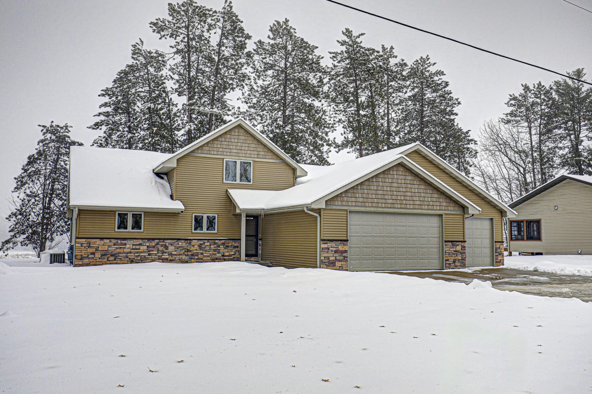 2244 RIVER ROAD, Tomahawk, Wisconsin 54487, 3 Bedrooms Bedrooms, ,3 BathroomsBathrooms,Residential,For Sale,2244 RIVER ROAD,22600092