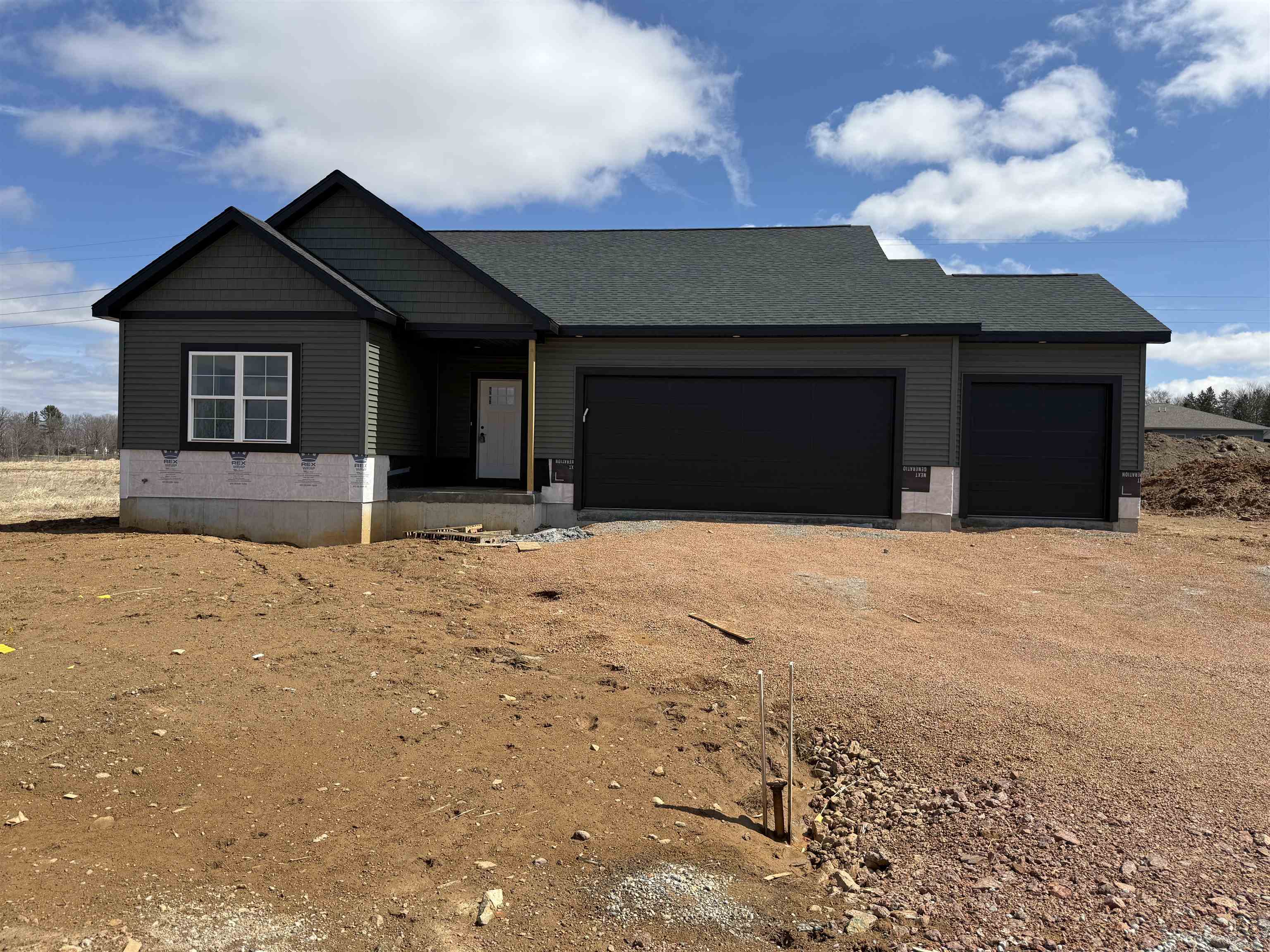 118125 BETTY DRIVE, Stratford, Wisconsin 54484, 3 Bedrooms Bedrooms, ,2 BathroomsBathrooms,Residential,For Sale,118125 BETTY DRIVE,22600097