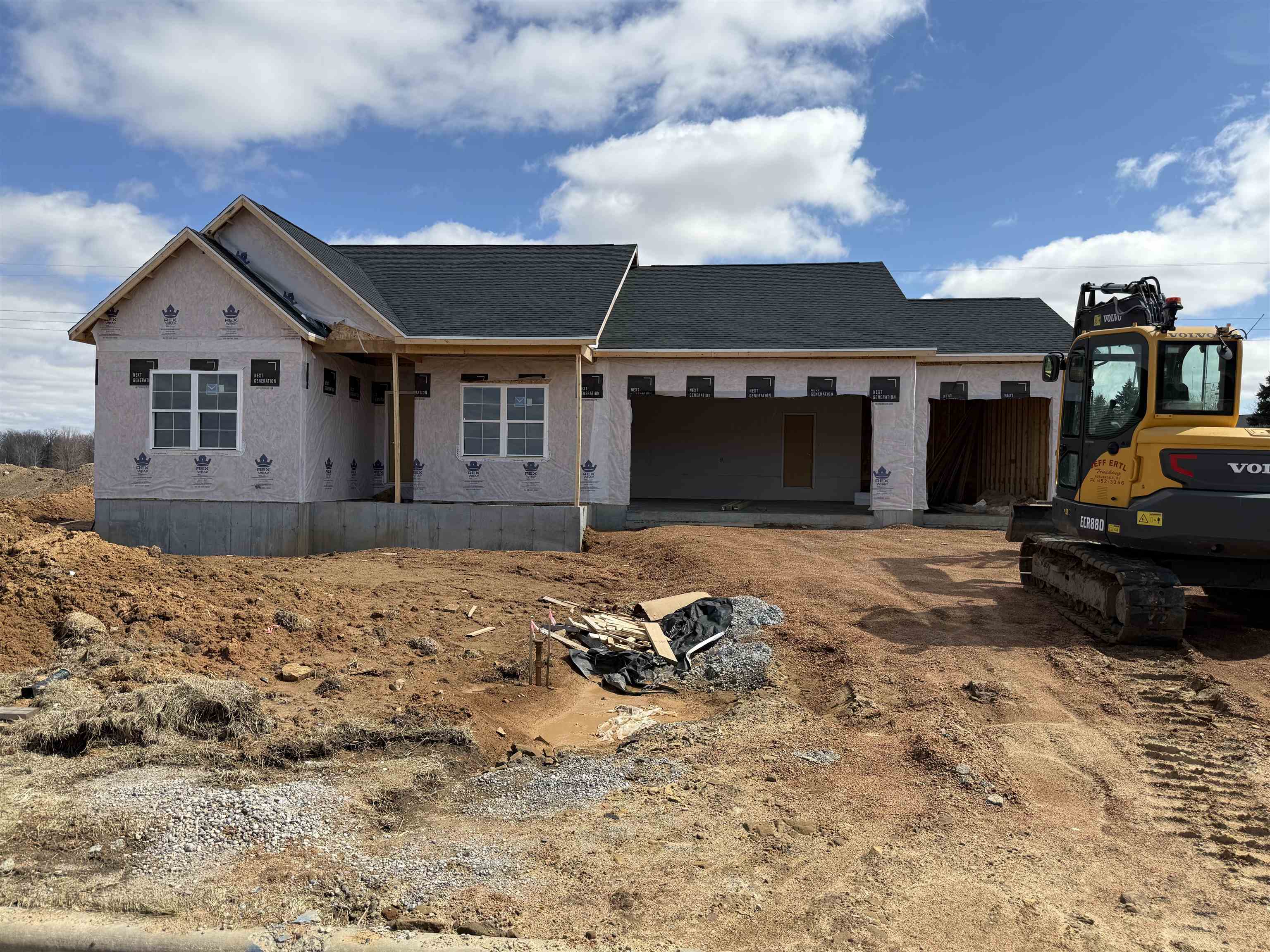 118129 BETTY DRIVE, Stratford, Wisconsin 54484, 3 Bedrooms Bedrooms, ,2 BathroomsBathrooms,Residential,For Sale,118129 BETTY DRIVE,22600098