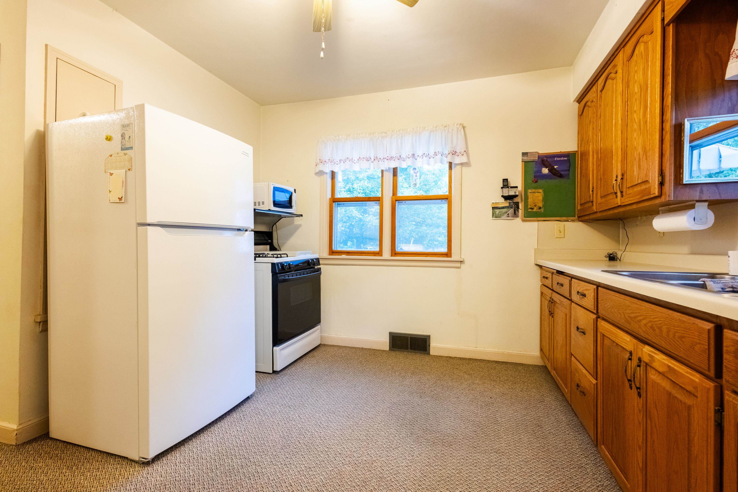 448 WALKER STREET, Stevens Point, Wisconsin 54481, 3 Bedrooms Bedrooms, ,1 BathroomBathrooms,Residential,For Sale,448 WALKER STREET,22600100