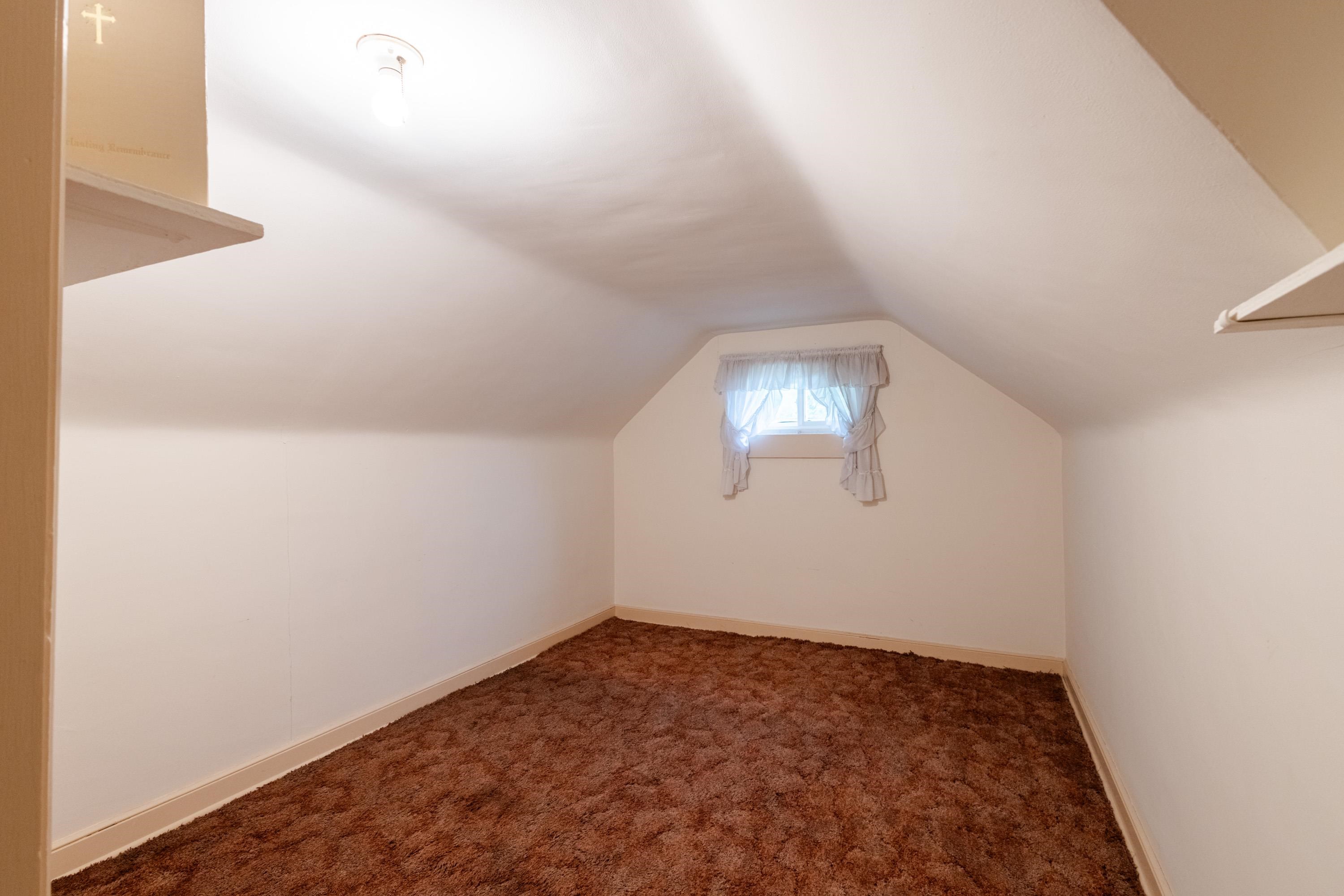 448 WALKER STREET, Stevens Point, Wisconsin 54481, 3 Bedrooms Bedrooms, ,1 BathroomBathrooms,Residential,For Sale,448 WALKER STREET,22600100