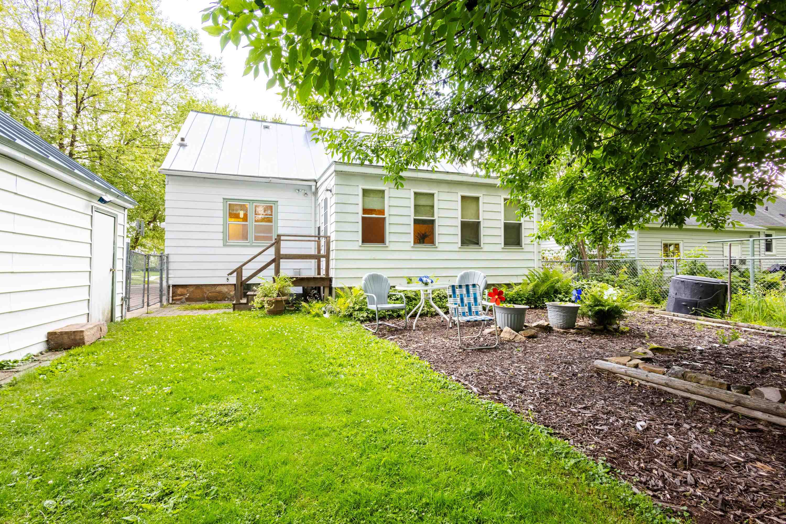 448 WALKER STREET, Stevens Point, Wisconsin 54481, 3 Bedrooms Bedrooms, ,1 BathroomBathrooms,Residential,For Sale,448 WALKER STREET,22600100