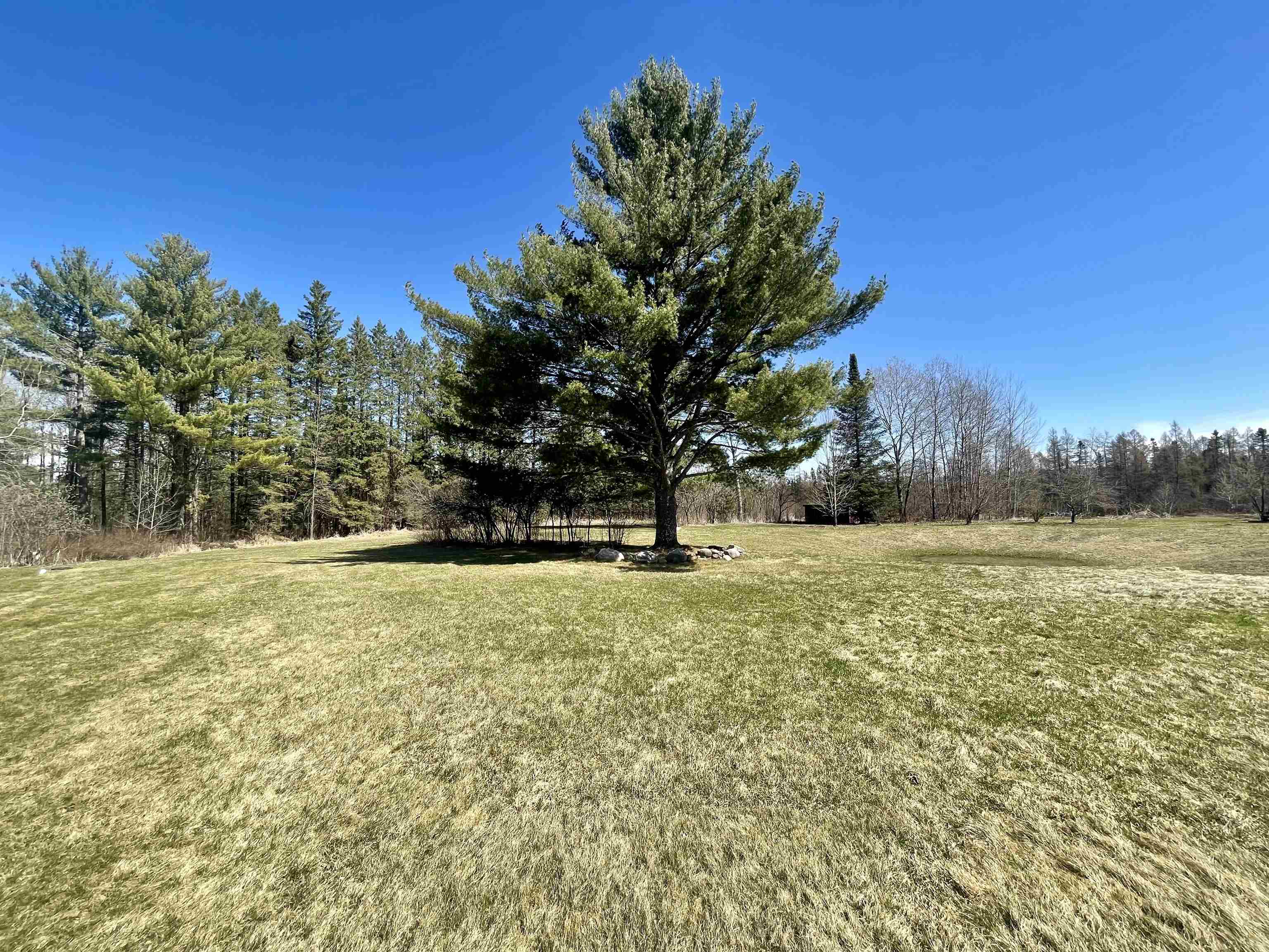 6854 N ZETT ROAD, LORETTA, Wisconsin 54896, 3 Bedrooms Bedrooms, ,2 BathroomsBathrooms,Residential,For Sale,6854 N ZETT ROAD,22600102