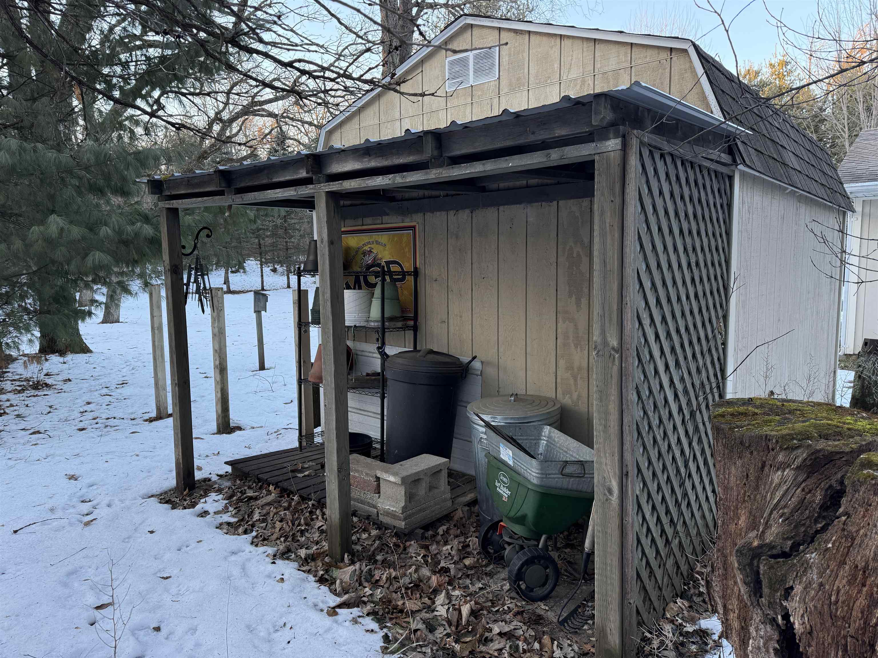 607 W WHISPERING CIRCLE, Redgranite, Wisconsin 54970, 3 Bedrooms Bedrooms, ,1 BathroomBathrooms,Residential,For Sale,607 W WHISPERING CIRCLE,22600115