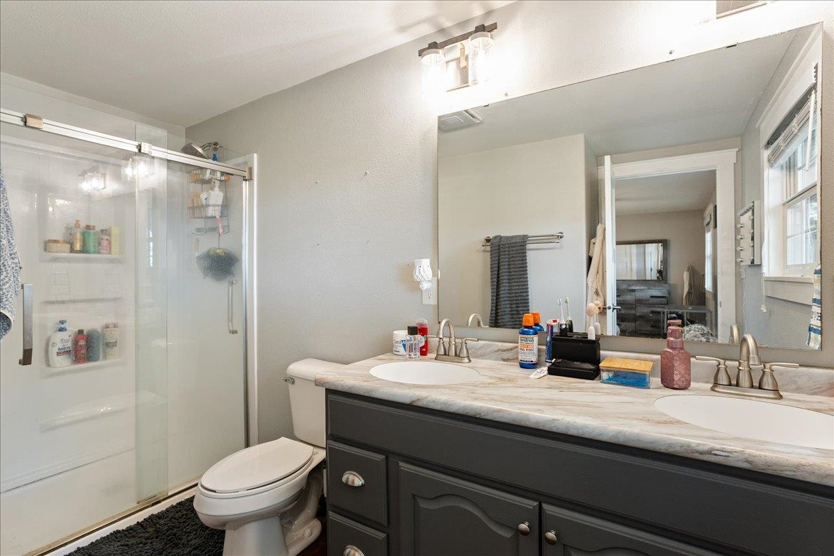 8113 JACKSON STREET, Pittsville, Wisconsin 54466, 3 Bedrooms Bedrooms, ,2 BathroomsBathrooms,Residential,For Sale,8113 JACKSON STREET,22600123