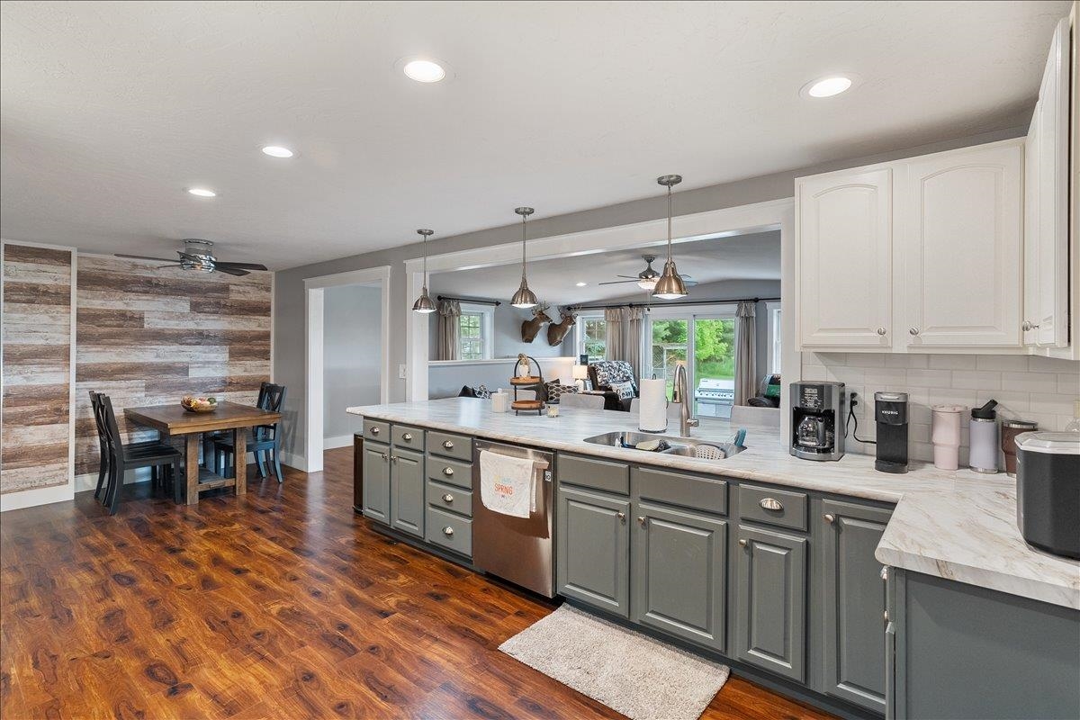 8113 JACKSON STREET, Pittsville, Wisconsin 54466, 3 Bedrooms Bedrooms, ,2 BathroomsBathrooms,Residential,For Sale,8113 JACKSON STREET,22600123