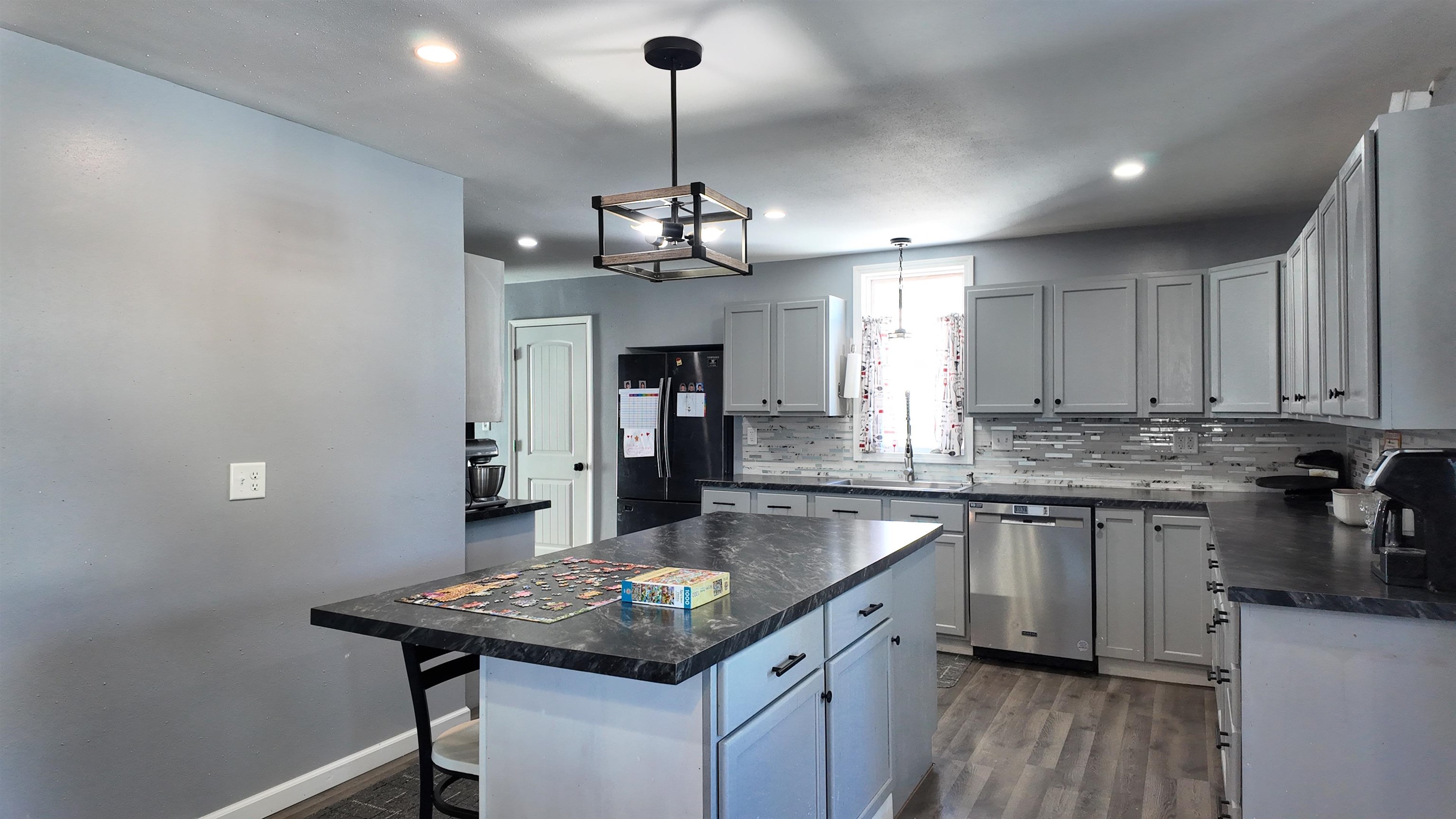 1013 9TH AVENUE, Antigo, Wisconsin 54409, 4 Bedrooms Bedrooms, ,2 BathroomsBathrooms,Residential,For Sale,1013 9TH AVENUE,22600126