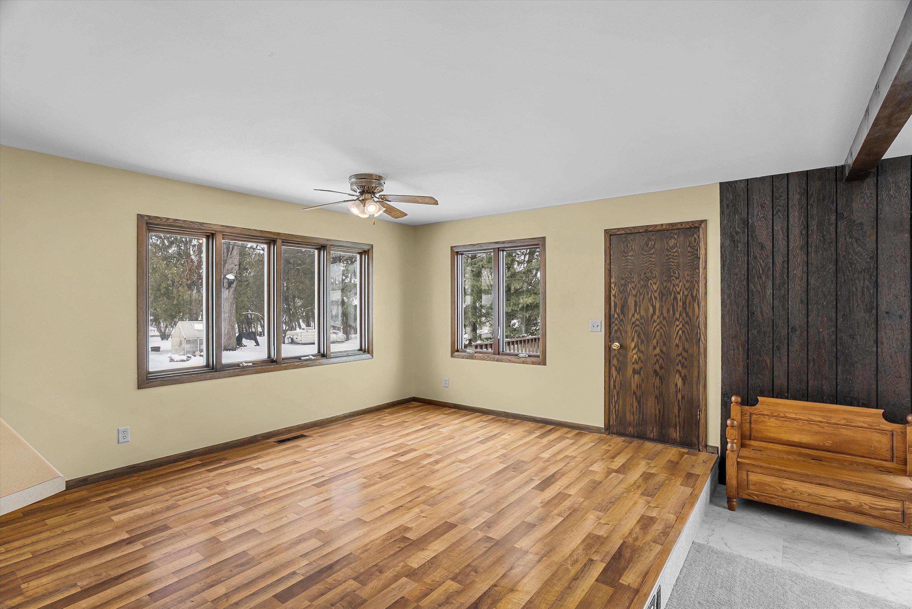 604 S APPLE AVENUE, Marshfield, Wisconsin 54449, 3 Bedrooms Bedrooms, ,1 BathroomBathrooms,Residential,For Sale,604 S APPLE AVENUE,22600129