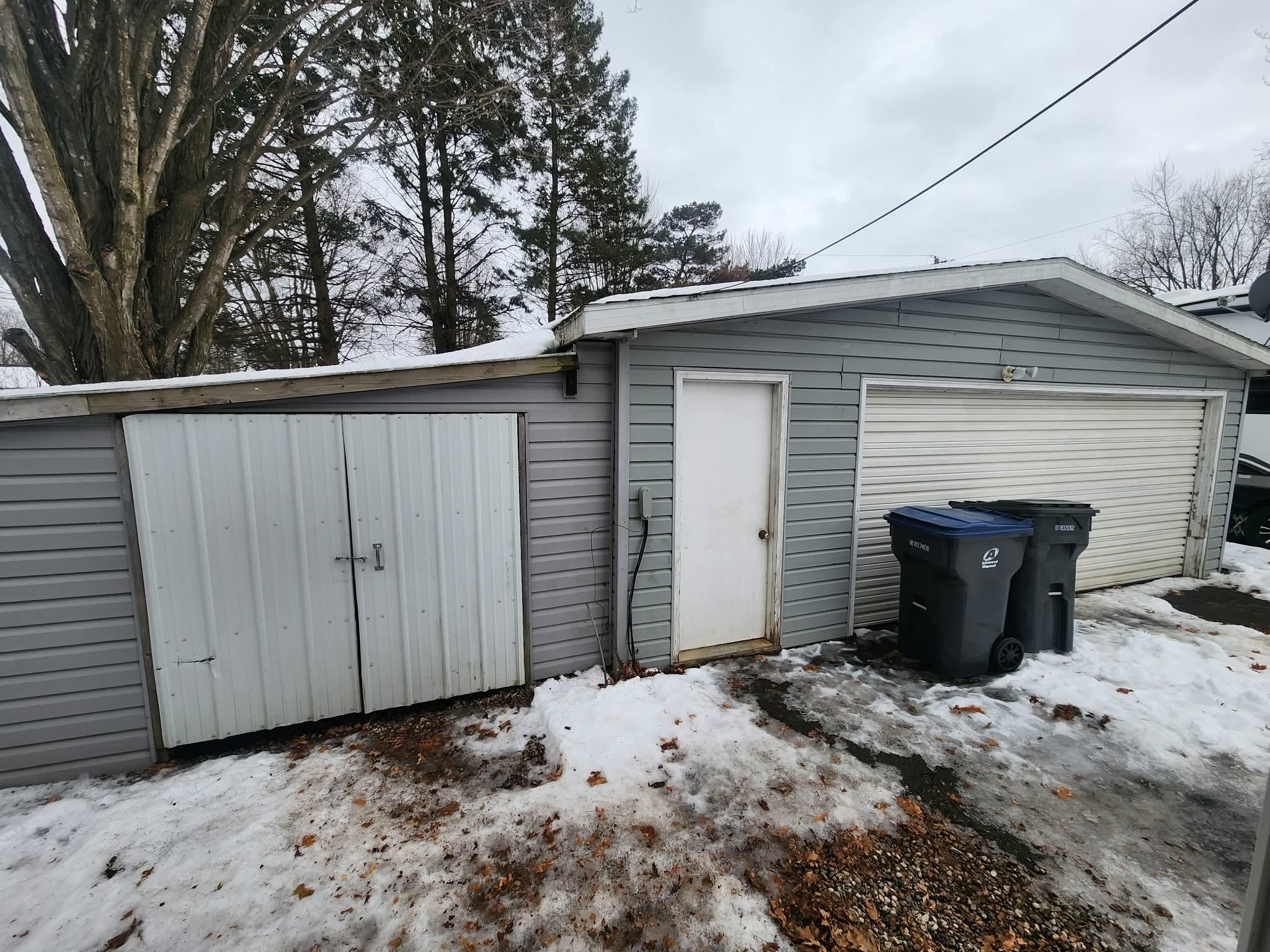 305 W ROBERTS STREET, Spencer, Wisconsin 54449, 3 Bedrooms Bedrooms, ,1 BathroomBathrooms,Residential,For Sale,305 W ROBERTS STREET,22600131