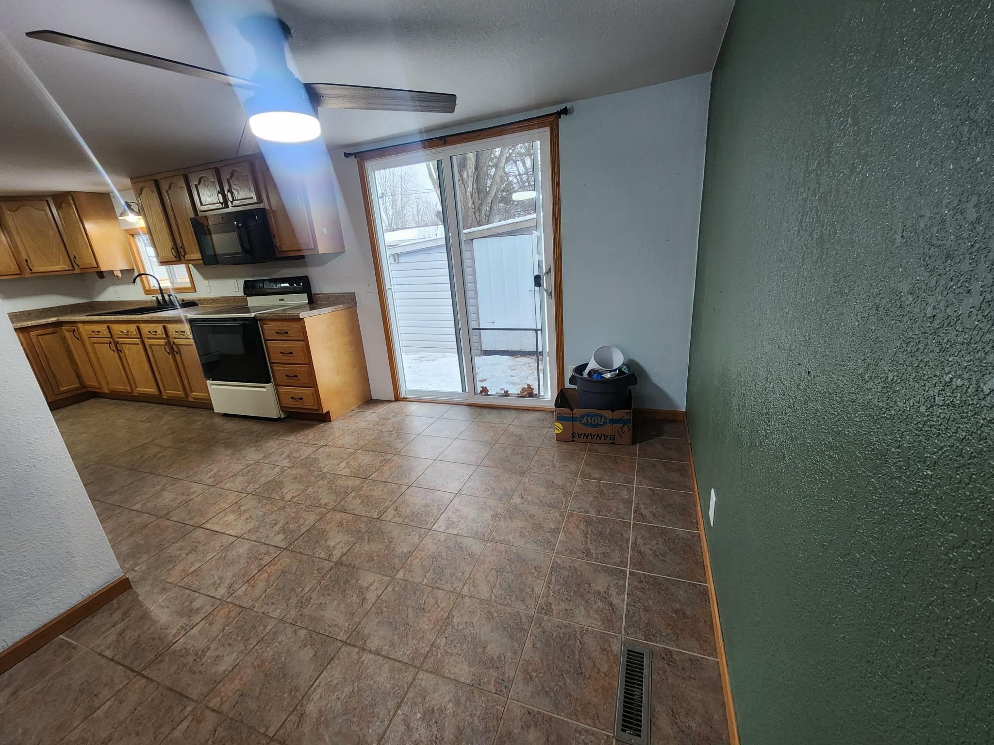 305 W ROBERTS STREET, Spencer, Wisconsin 54449, 3 Bedrooms Bedrooms, ,1 BathroomBathrooms,Residential,For Sale,305 W ROBERTS STREET,22600131