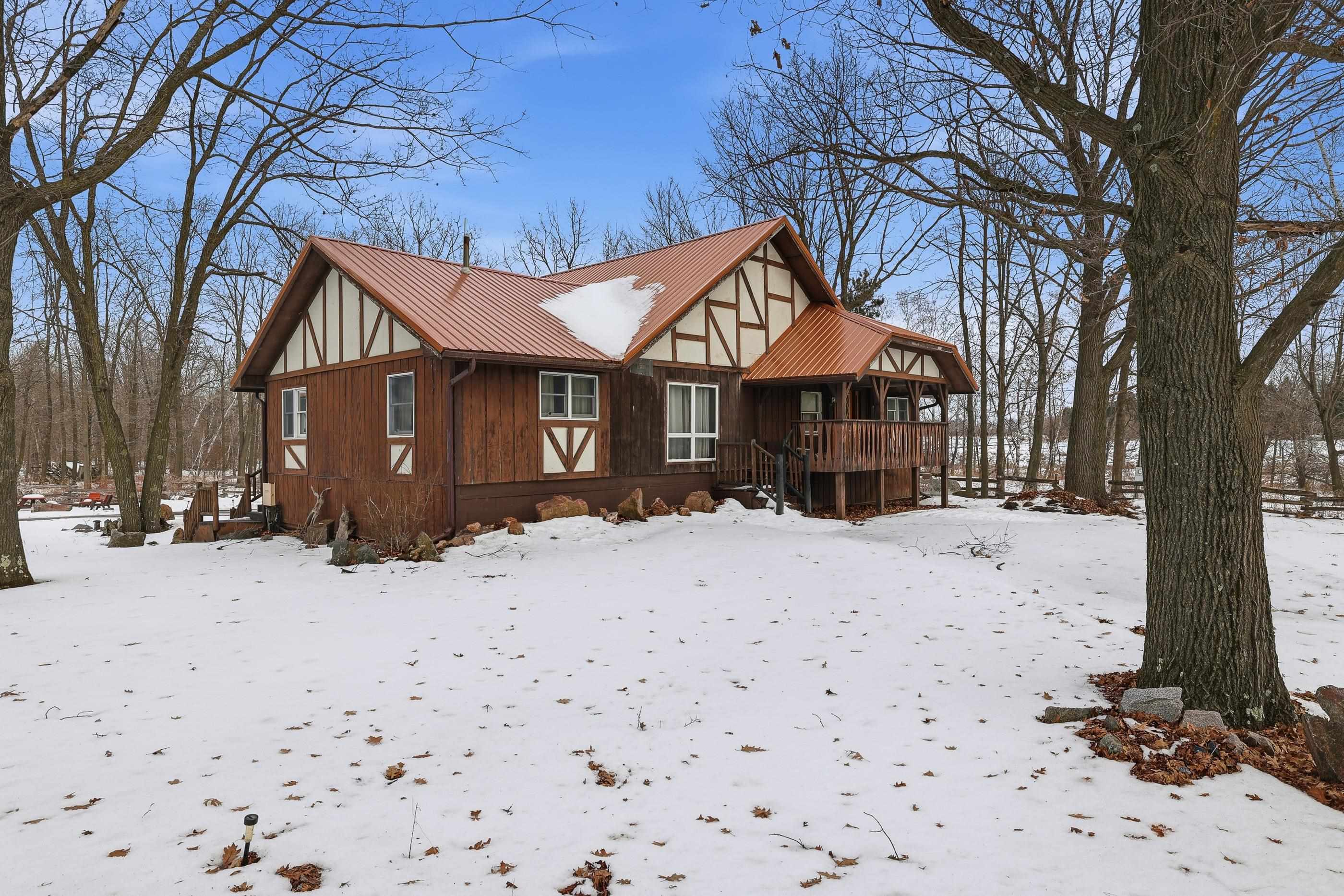 5106 ARPIN HANSEN ROAD, Arpin, Wisconsin 54410, 3 Bedrooms Bedrooms, ,2 BathroomsBathrooms,Residential,For Sale,5106 ARPIN HANSEN ROAD,22600133