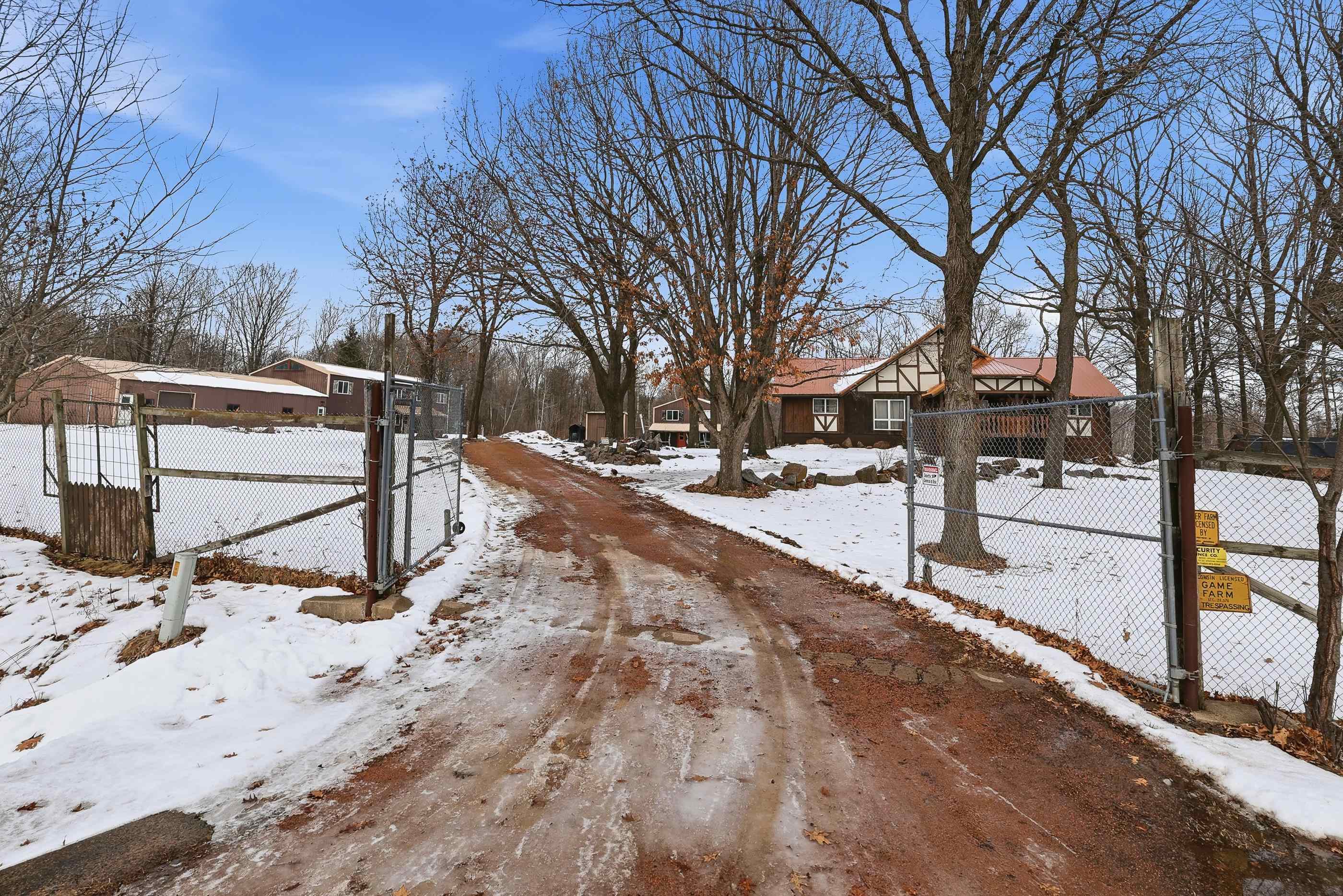 5106 ARPIN HANSEN ROAD, Arpin, Wisconsin 54410, 3 Bedrooms Bedrooms, ,2 BathroomsBathrooms,Residential,For Sale,5106 ARPIN HANSEN ROAD,22600133