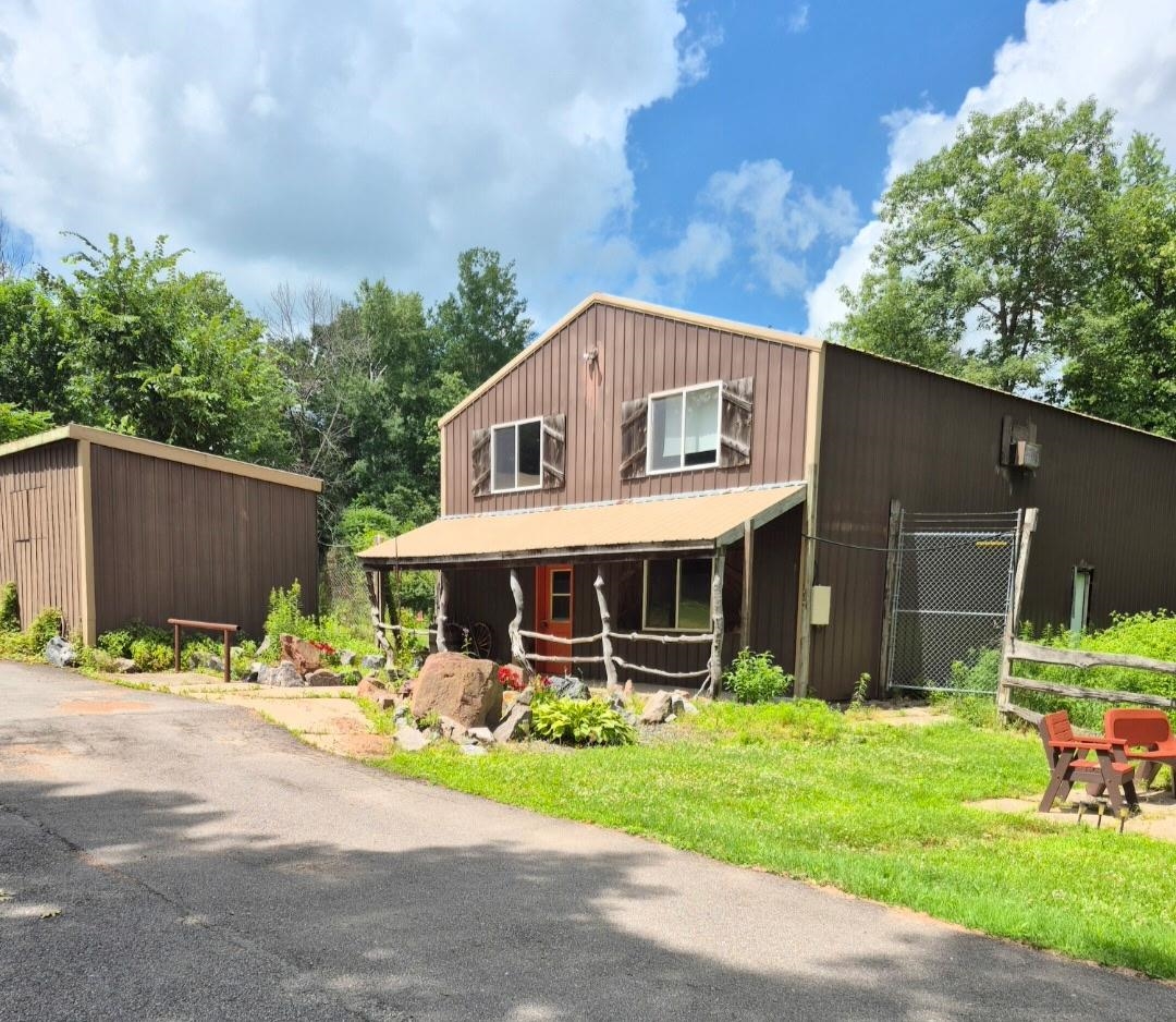 5106 ARPIN HANSEN ROAD, Arpin, Wisconsin 54410, 3 Bedrooms Bedrooms, ,2 BathroomsBathrooms,Residential,For Sale,5106 ARPIN HANSEN ROAD,22600133