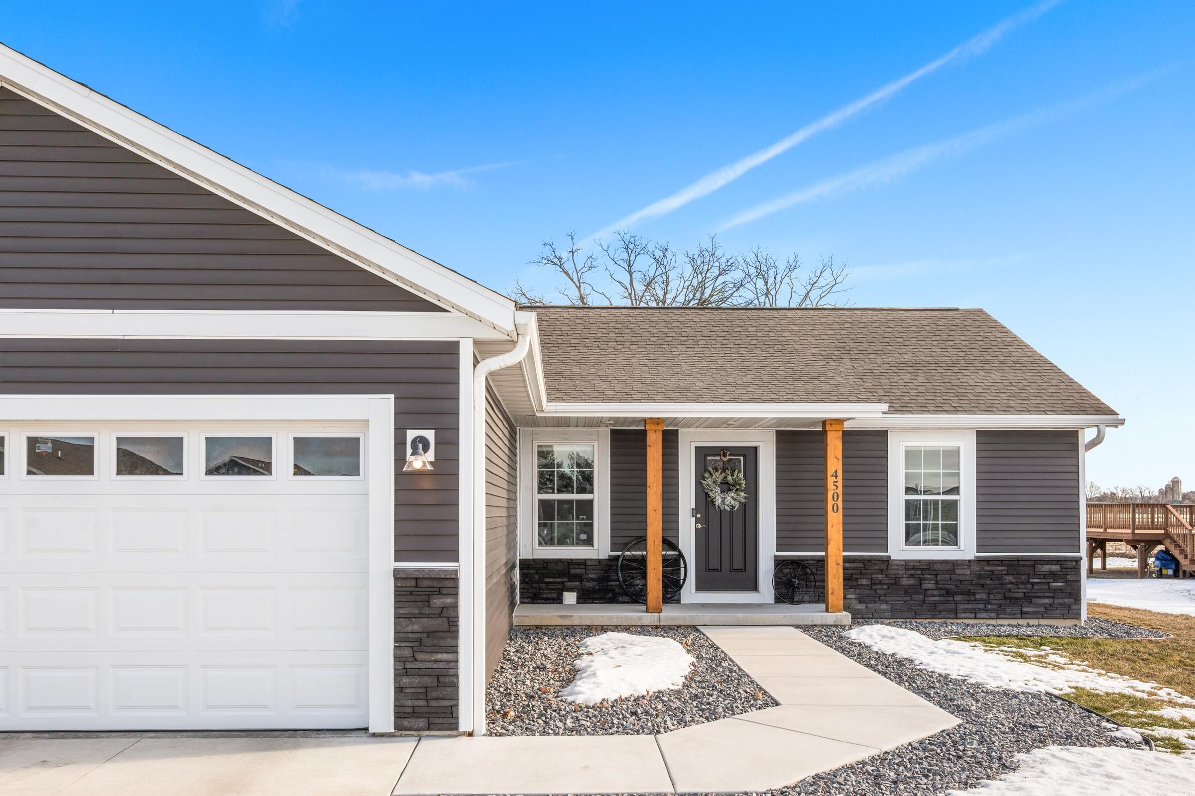 4500 MORELAND ROAD, Plover, Wisconsin 54467, 3 Bedrooms Bedrooms, ,2 BathroomsBathrooms,Residential,For Sale,4500 MORELAND ROAD,22600145