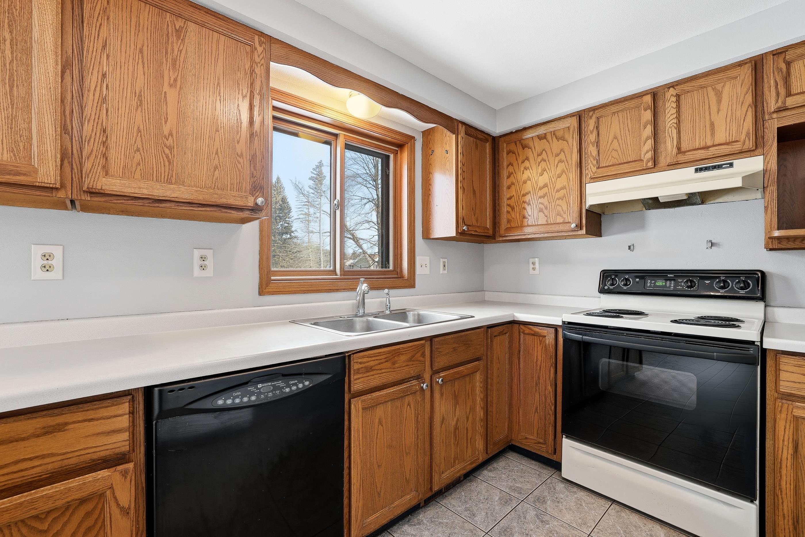 2631 CHASE STREET, Wisconsin Rapids, Wisconsin 54495, 3 Bedrooms Bedrooms, ,2 BathroomsBathrooms,Residential,For Sale,2631 CHASE STREET,22600148