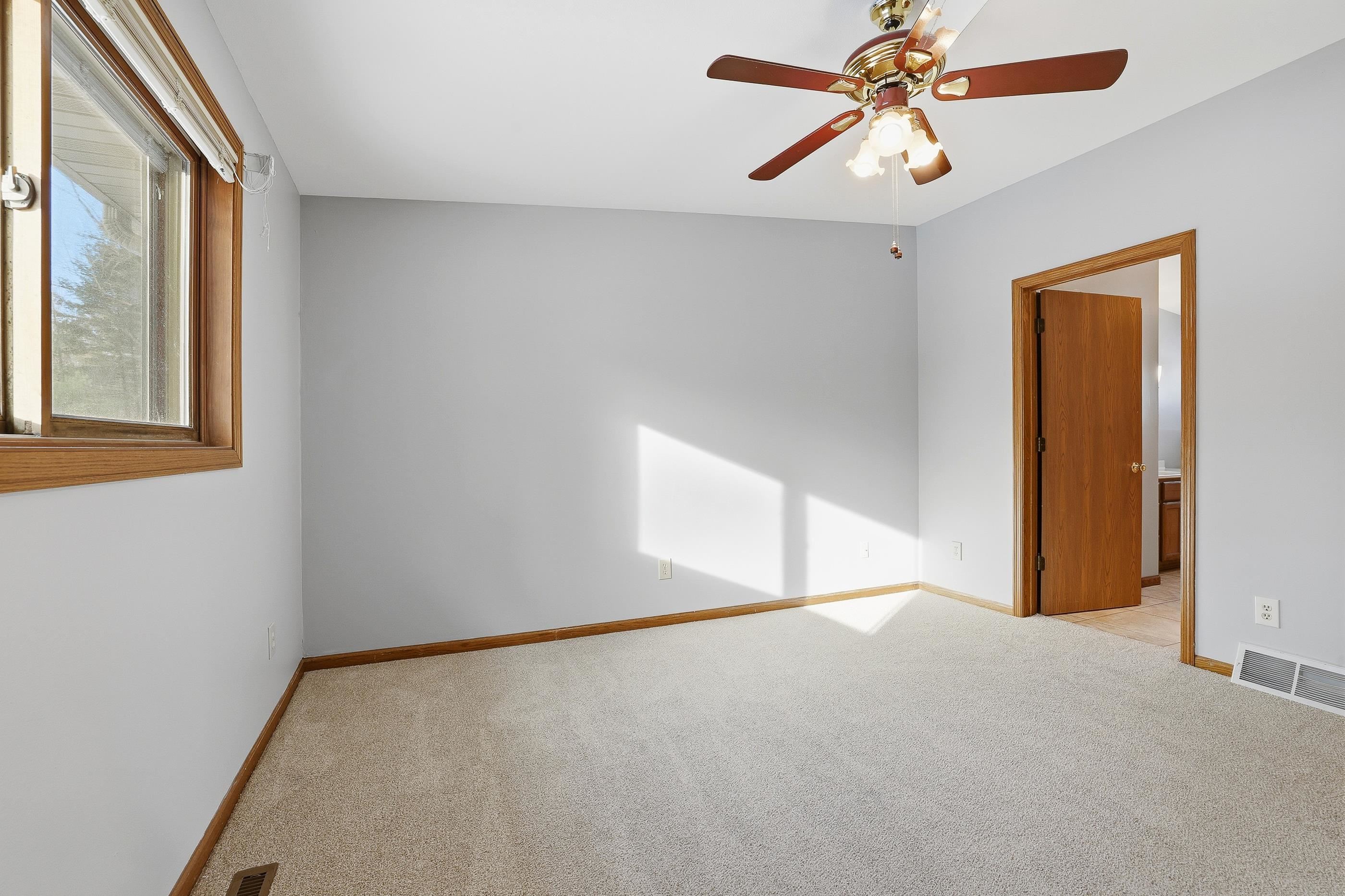 2631 CHASE STREET, Wisconsin Rapids, Wisconsin 54495, 3 Bedrooms Bedrooms, ,2 BathroomsBathrooms,Residential,For Sale,2631 CHASE STREET,22600148