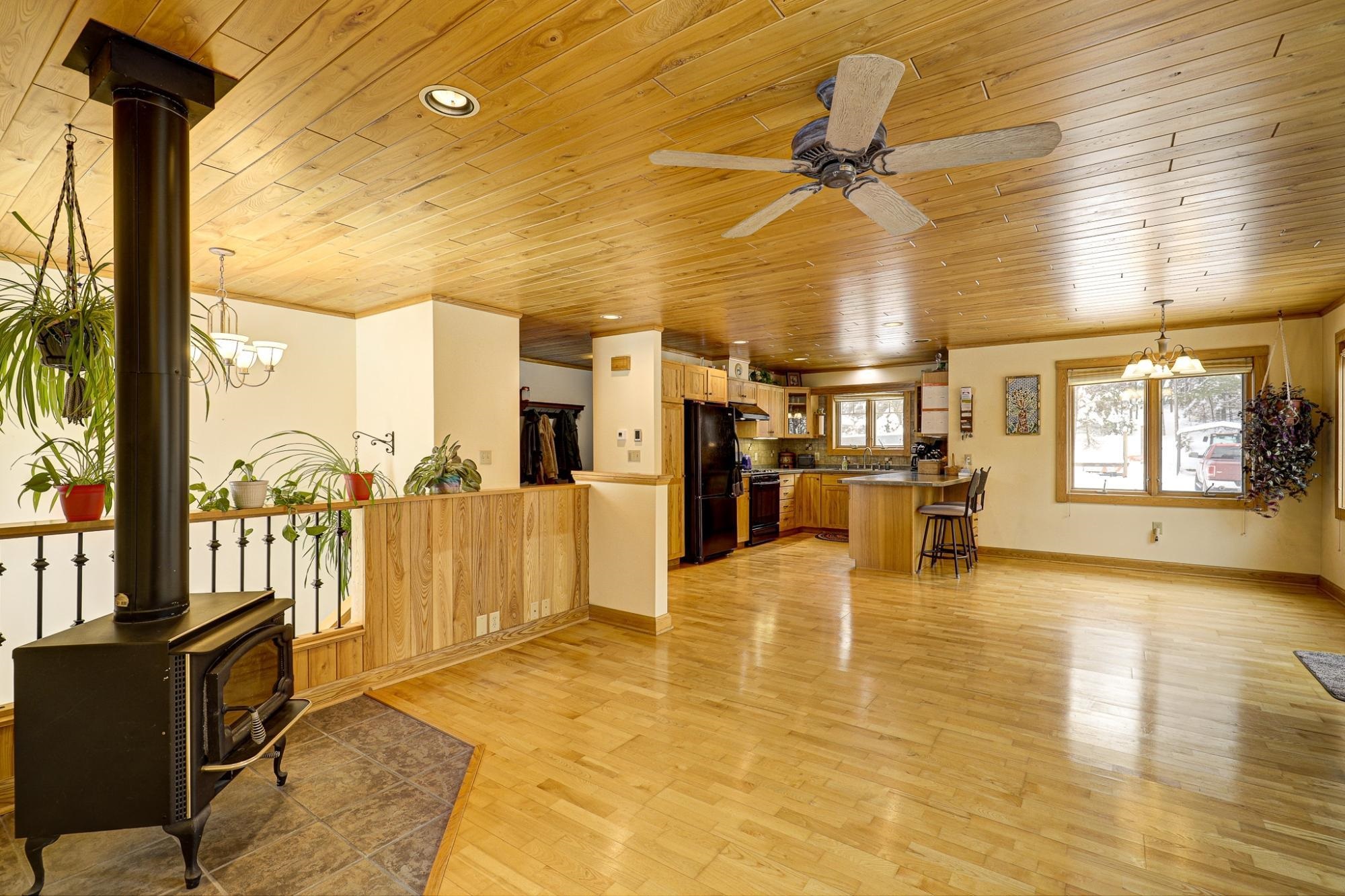 2899 STATE HIGHWAY 17, Rhinelander, Wisconsin 54501, 2 Bedrooms Bedrooms, ,2 BathroomsBathrooms,Residential,For Sale,2899 STATE HIGHWAY 17,22600149