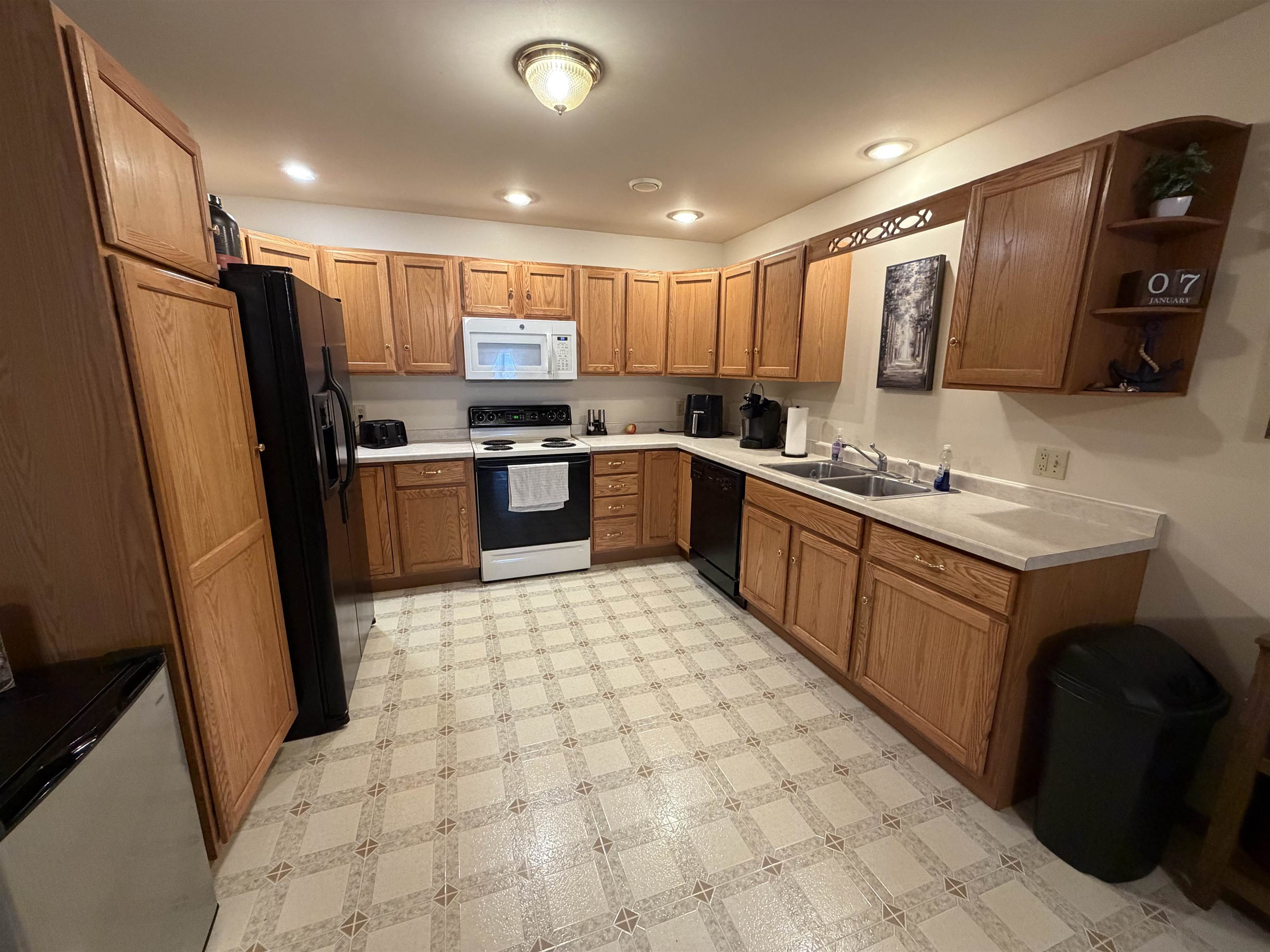 808 LOVE LANE, Athens, Wisconsin 54411, 2 Bedrooms Bedrooms, 4 Rooms Rooms,1 BathroomBathrooms,Multi-family,For Sale,808 LOVE LANE,22600158