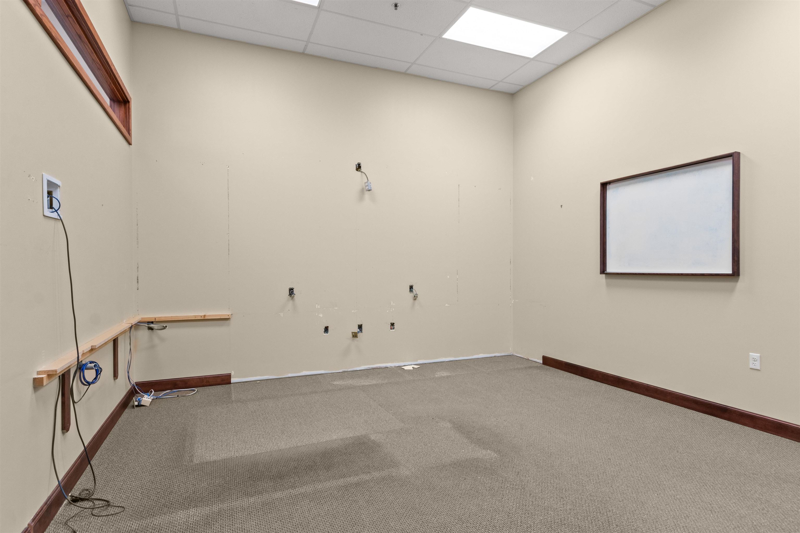 3040 VILLAGE PARK DRIVE, Plover, Wisconsin 54467, ,Commercial/industrial,For Rent,3040 VILLAGE PARK DRIVE,22600167