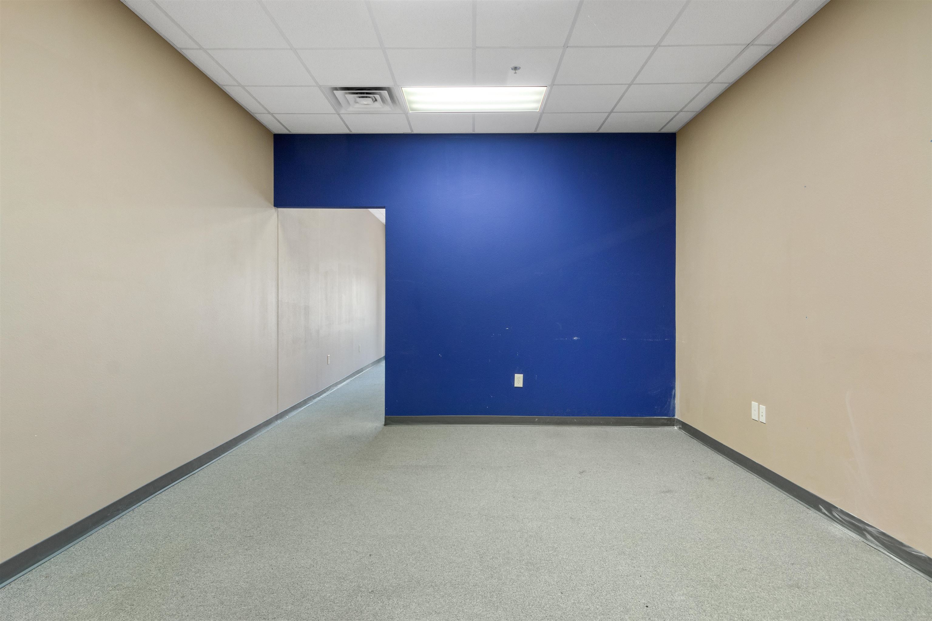 3062 VILLAGE PARK DRIVE, Plover, Wisconsin 54467, ,Commercial/industrial,For Rent,3062 VILLAGE PARK DRIVE,22600173