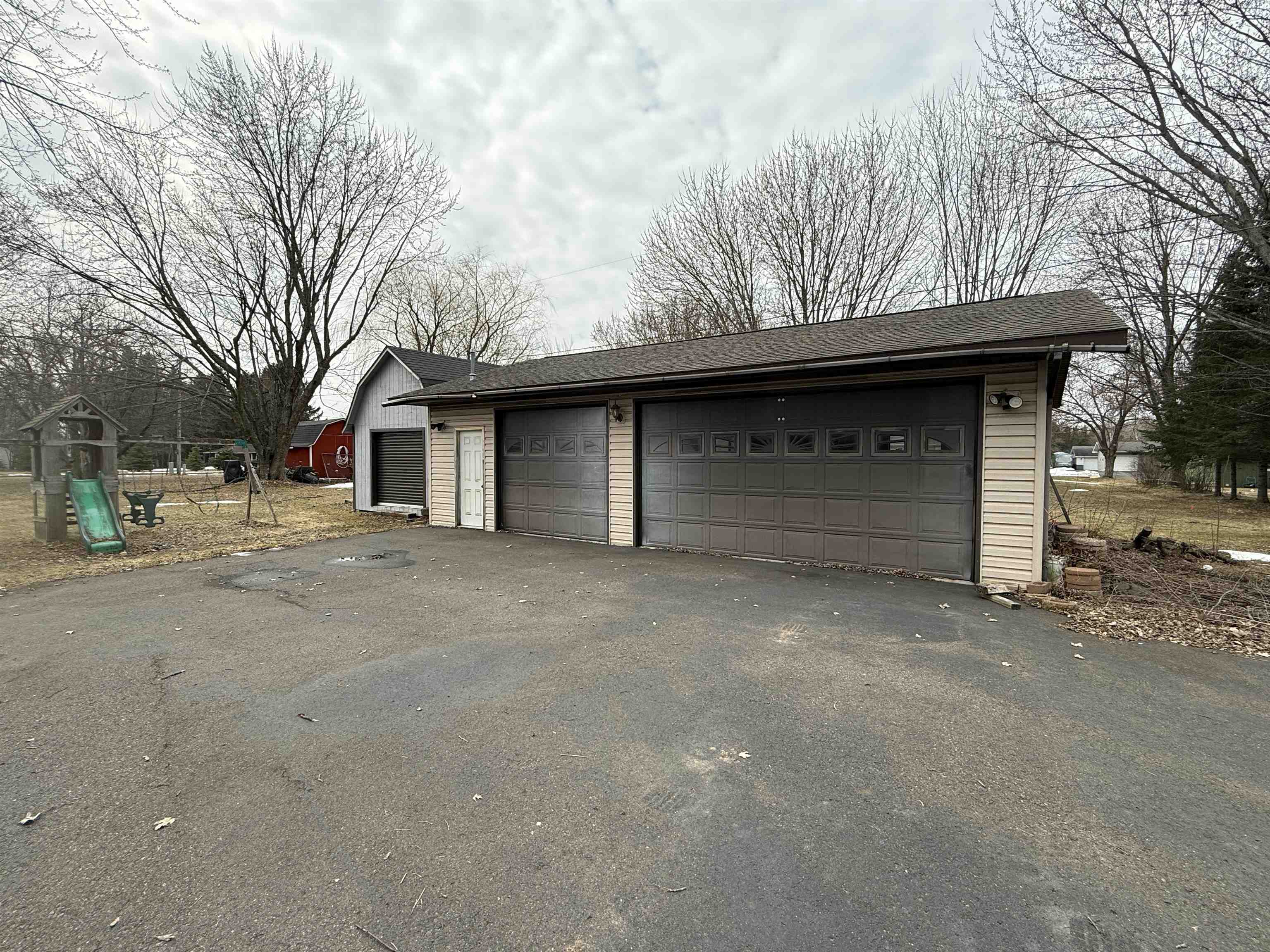 217 N FRANKLIN STREET, Stetsonville, Wisconsin 54480, 3 Bedrooms Bedrooms, ,2 BathroomsBathrooms,Residential,For Sale,217 N FRANKLIN STREET,22600177