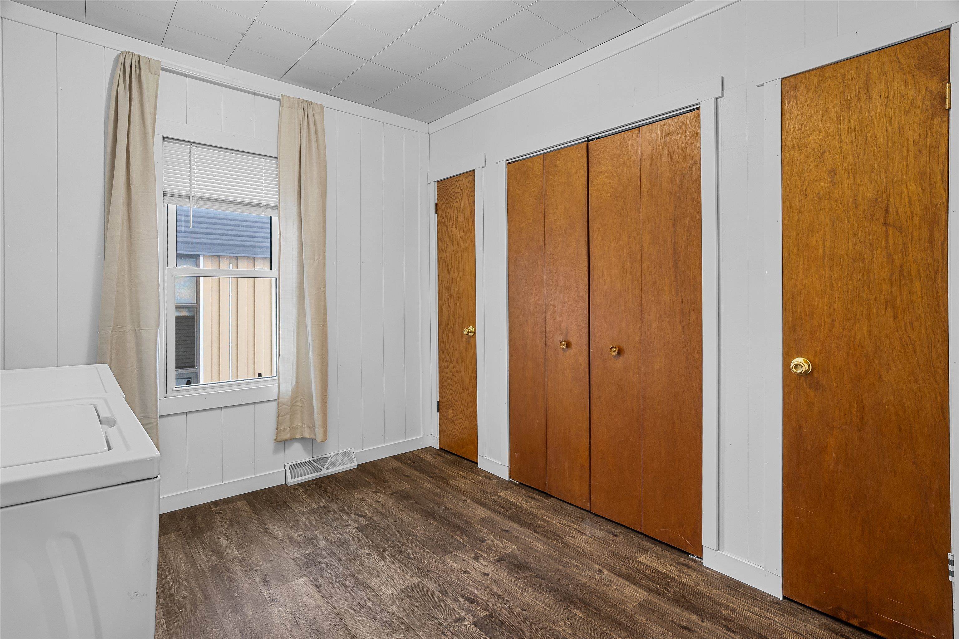 107 E WENDELL STREET, Spencer, Wisconsin 54479, 3 Bedrooms Bedrooms, ,1 BathroomBathrooms,Residential,For Sale,107 E WENDELL STREET,22600178