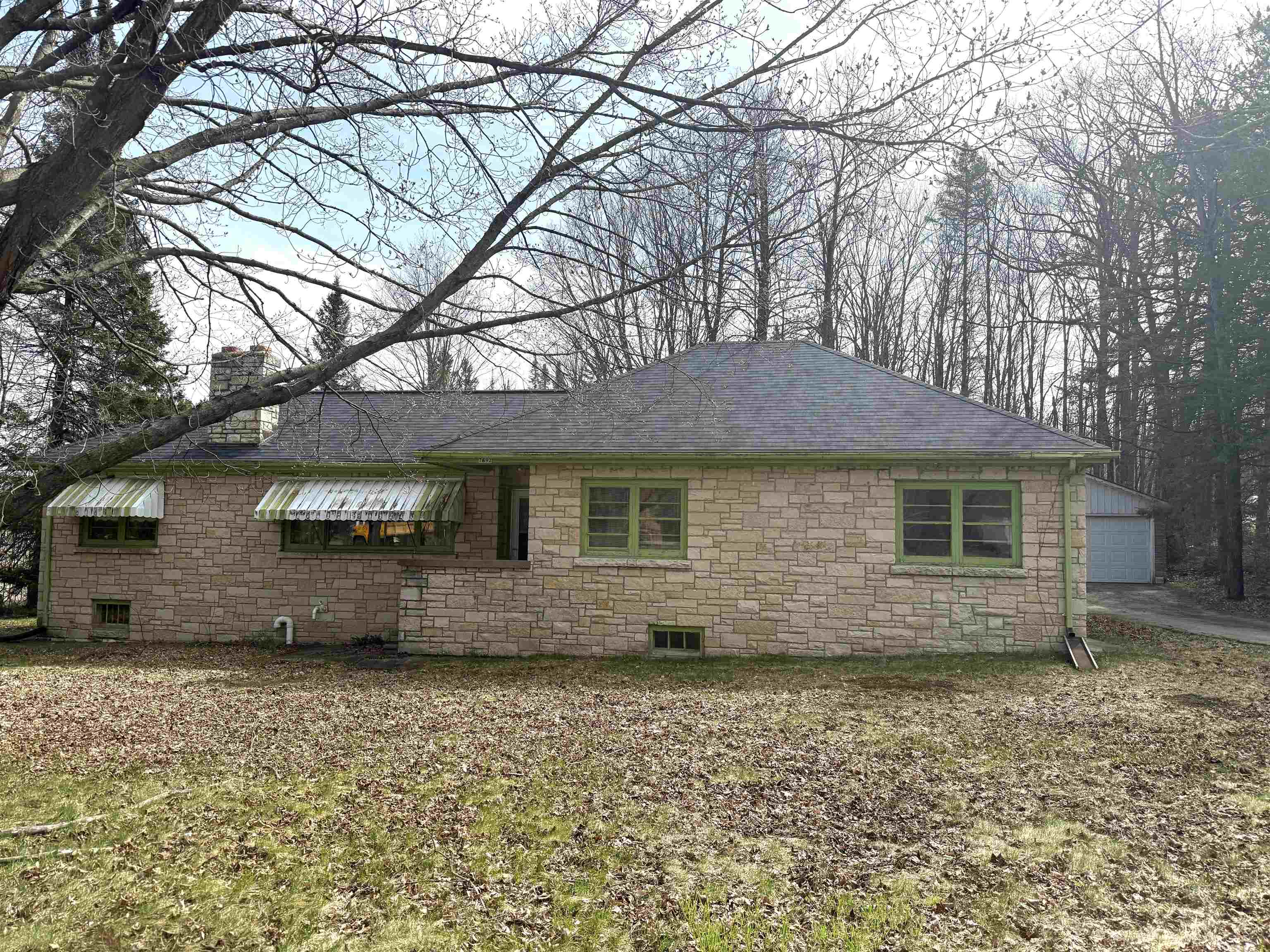 7892 OLD 101 ROAD, Armstrong Creek, Wisconsin 54103, 4 Bedrooms Bedrooms, ,1 BathroomBathrooms,Residential,For Sale,7892 OLD 101 ROAD,22600179