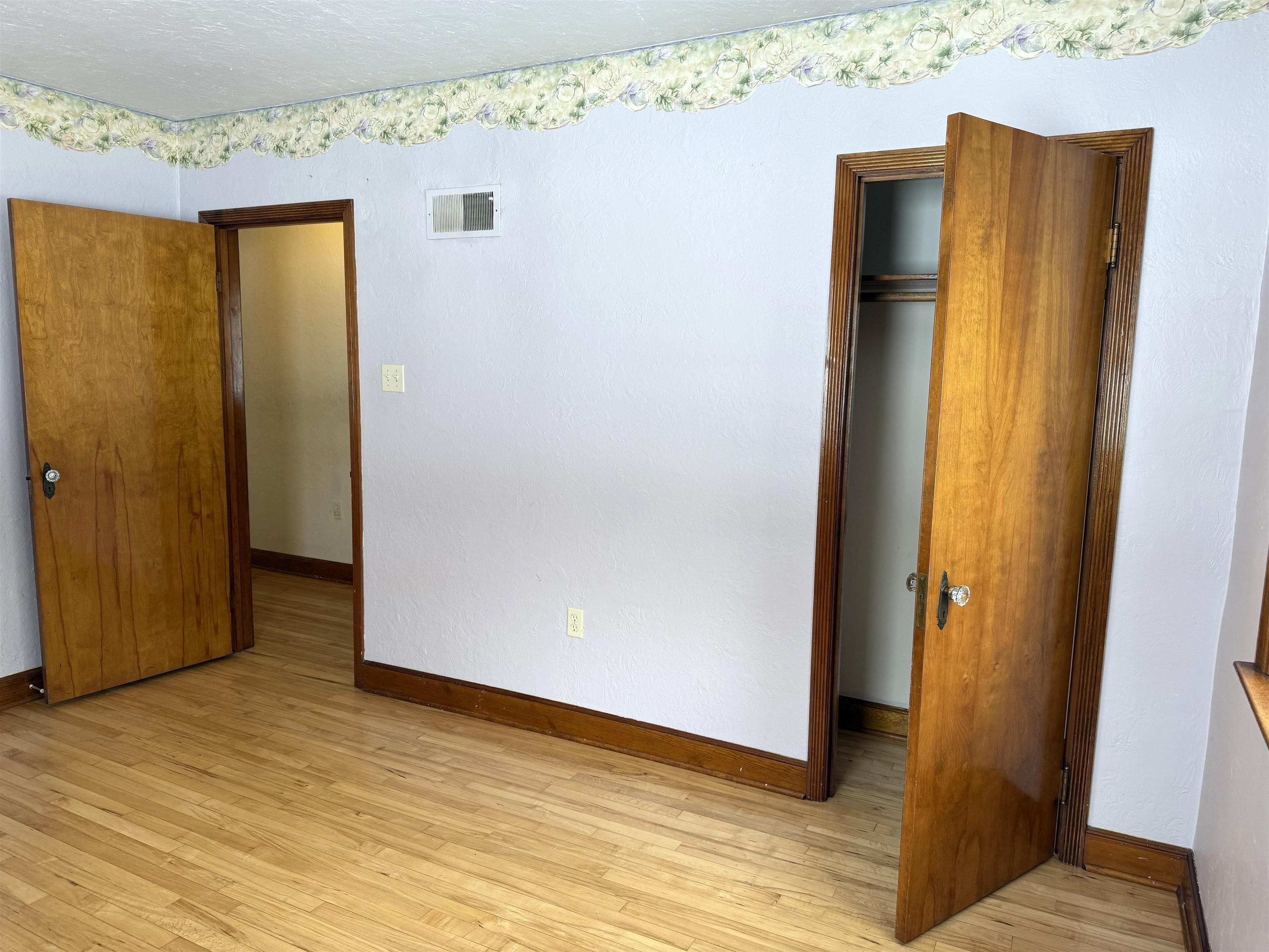 7892 OLD 101 ROAD, Armstrong Creek, Wisconsin 54103, 4 Bedrooms Bedrooms, ,1 BathroomBathrooms,Residential,For Sale,7892 OLD 101 ROAD,22600179