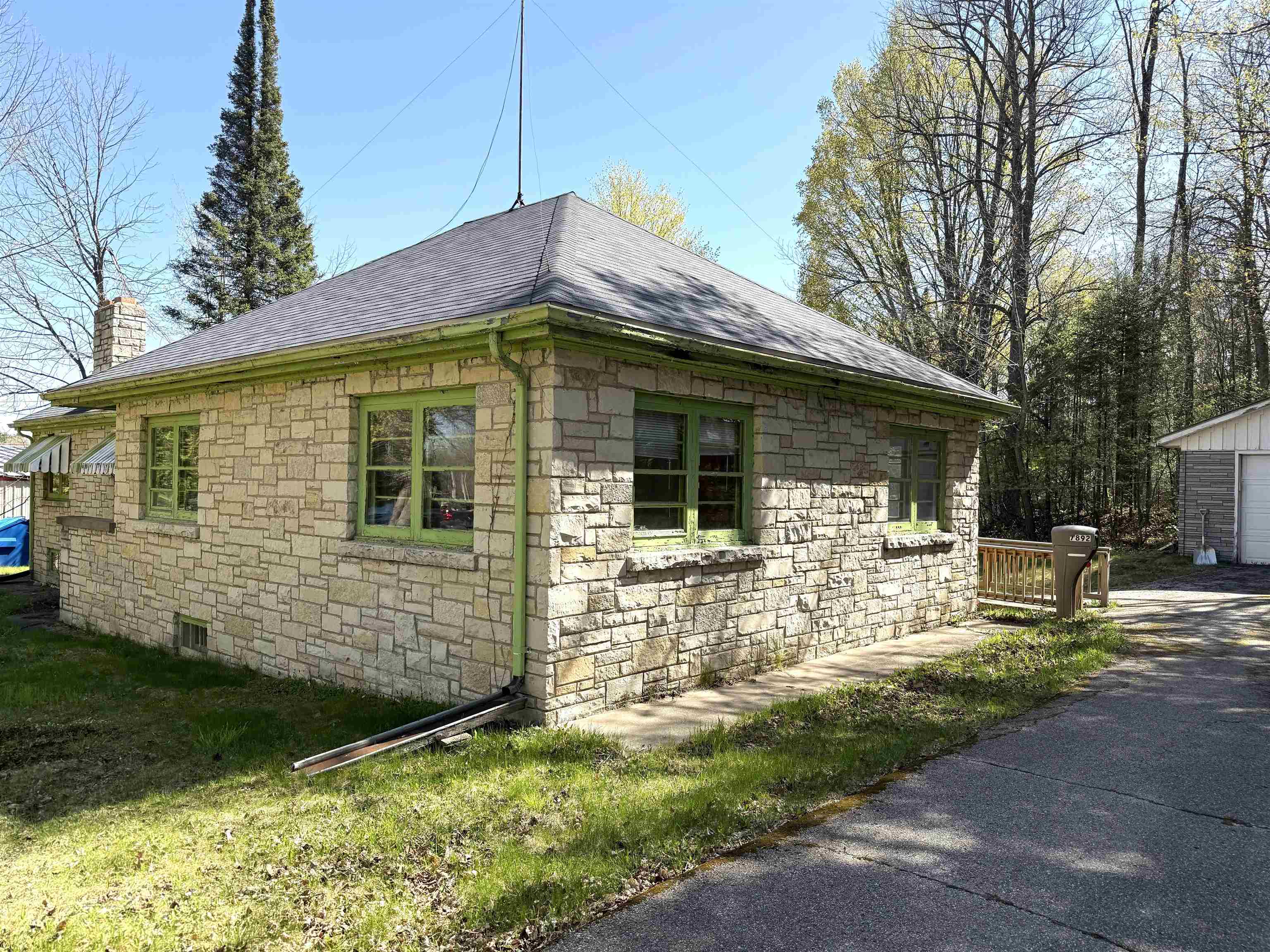 7892 OLD 101 ROAD, Armstrong Creek, Wisconsin 54103, 4 Bedrooms Bedrooms, ,1 BathroomBathrooms,Residential,For Sale,7892 OLD 101 ROAD,22600179