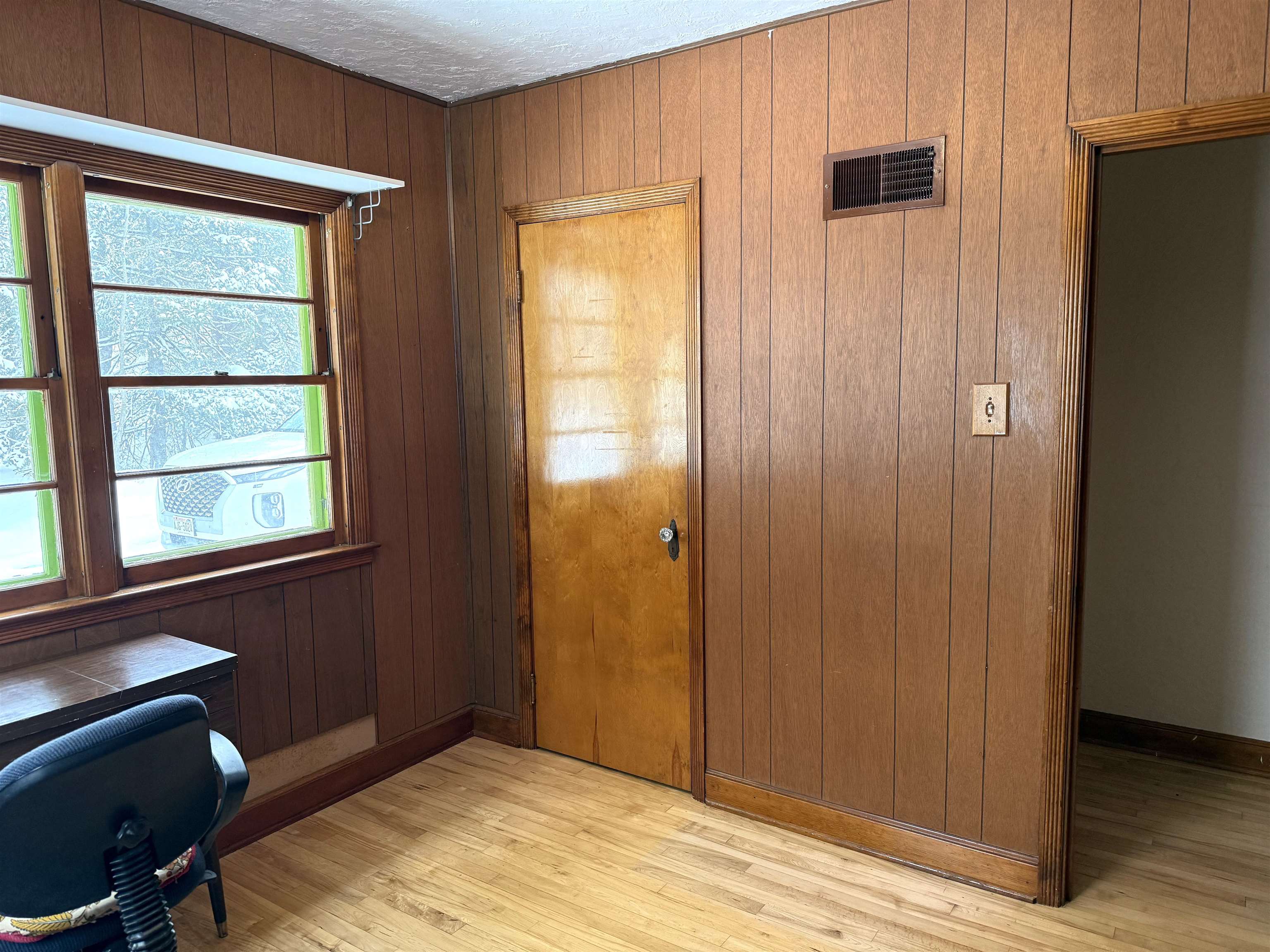 7892 OLD 101 ROAD, Armstrong Creek, Wisconsin 54103, 4 Bedrooms Bedrooms, ,1 BathroomBathrooms,Residential,For Sale,7892 OLD 101 ROAD,22600179