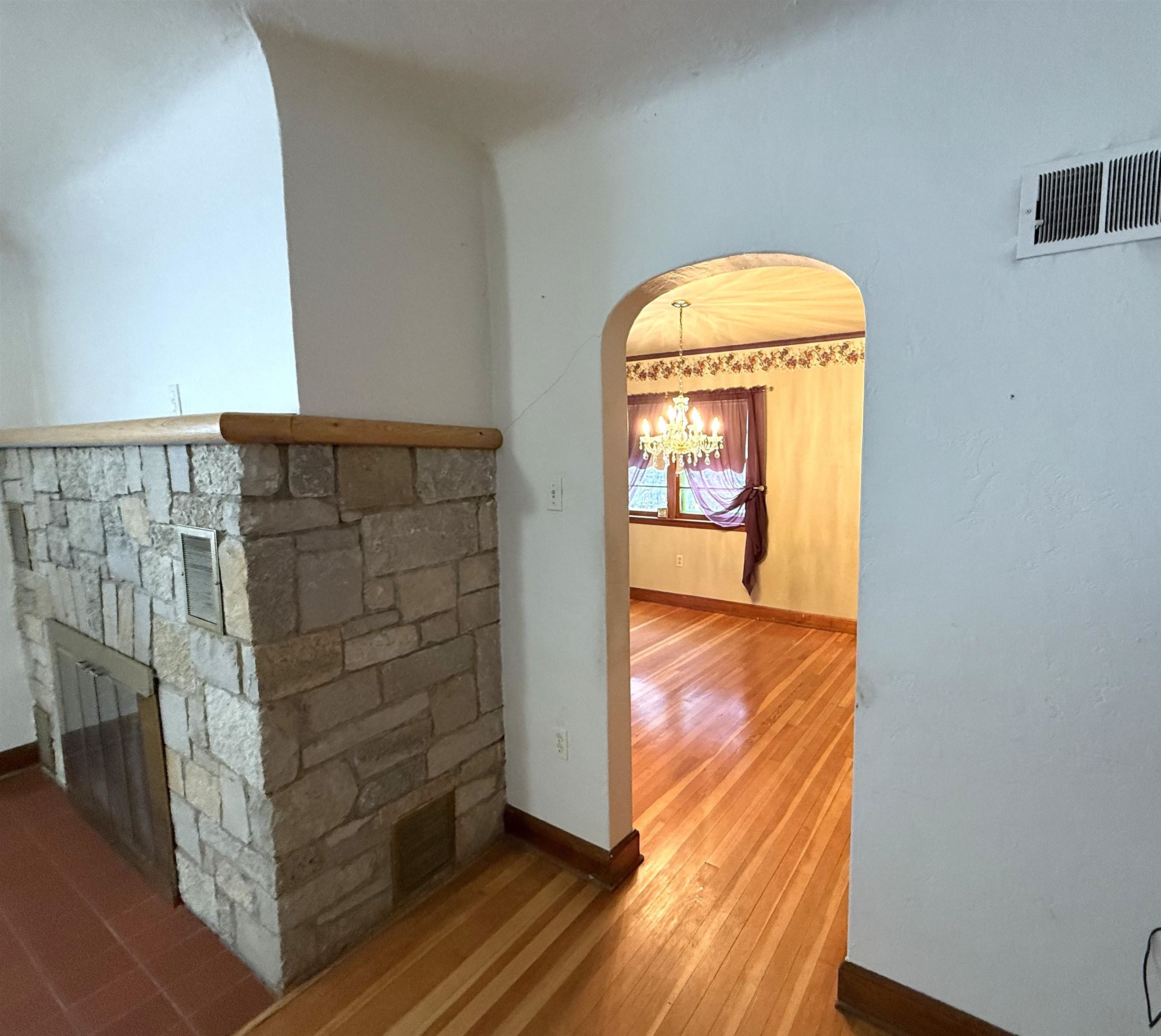7892 OLD 101 ROAD, Armstrong Creek, Wisconsin 54103, 4 Bedrooms Bedrooms, ,1 BathroomBathrooms,Residential,For Sale,7892 OLD 101 ROAD,22600179