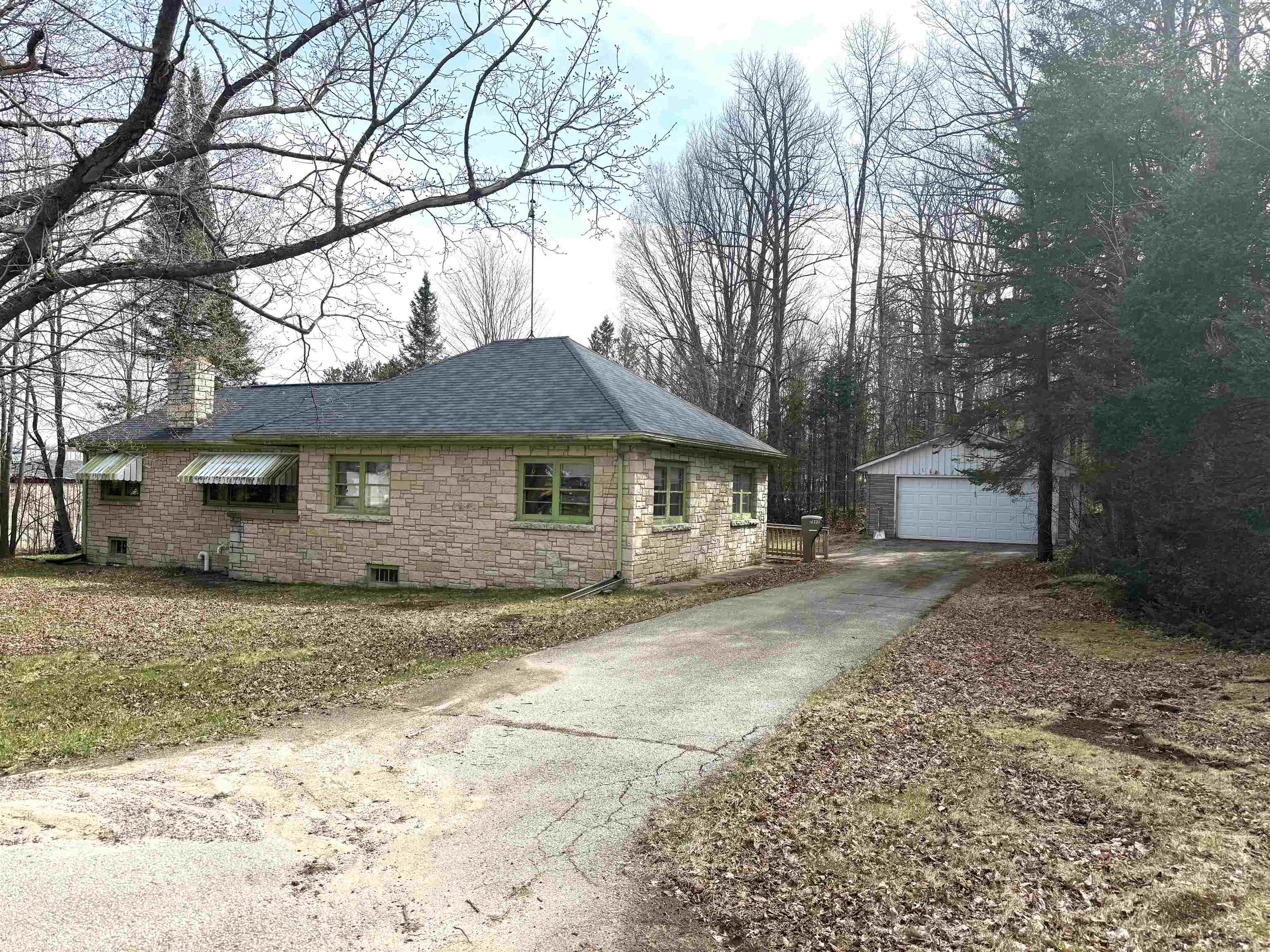 7892 OLD 101 ROAD, Armstrong Creek, Wisconsin 54103, 4 Bedrooms Bedrooms, ,1 BathroomBathrooms,Residential,For Sale,7892 OLD 101 ROAD,22600179