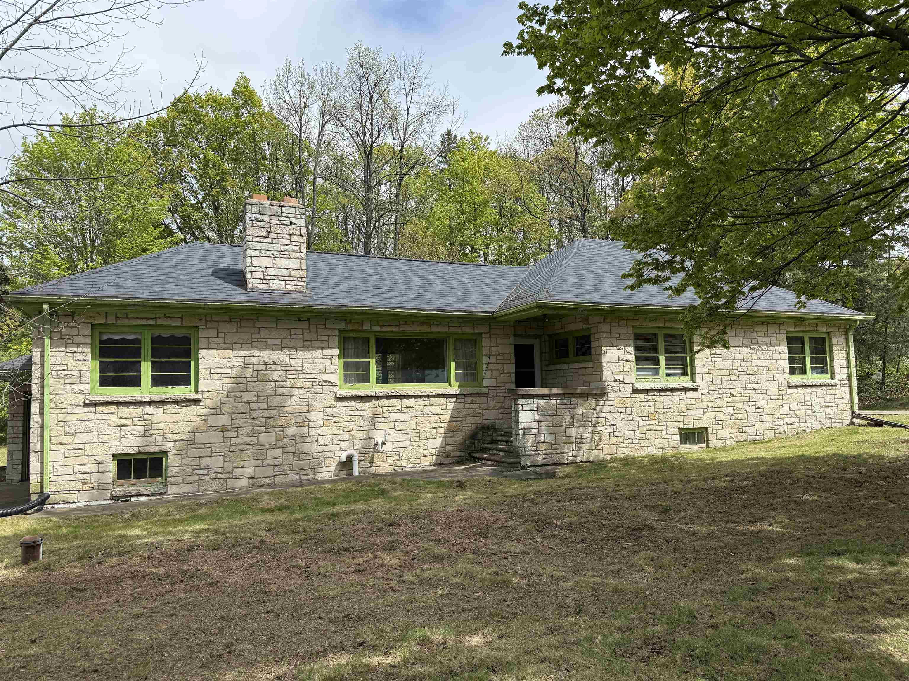 7892 OLD 101 ROAD, Armstrong Creek, Wisconsin 54103, 4 Bedrooms Bedrooms, ,1 BathroomBathrooms,Residential,For Sale,7892 OLD 101 ROAD,22600179