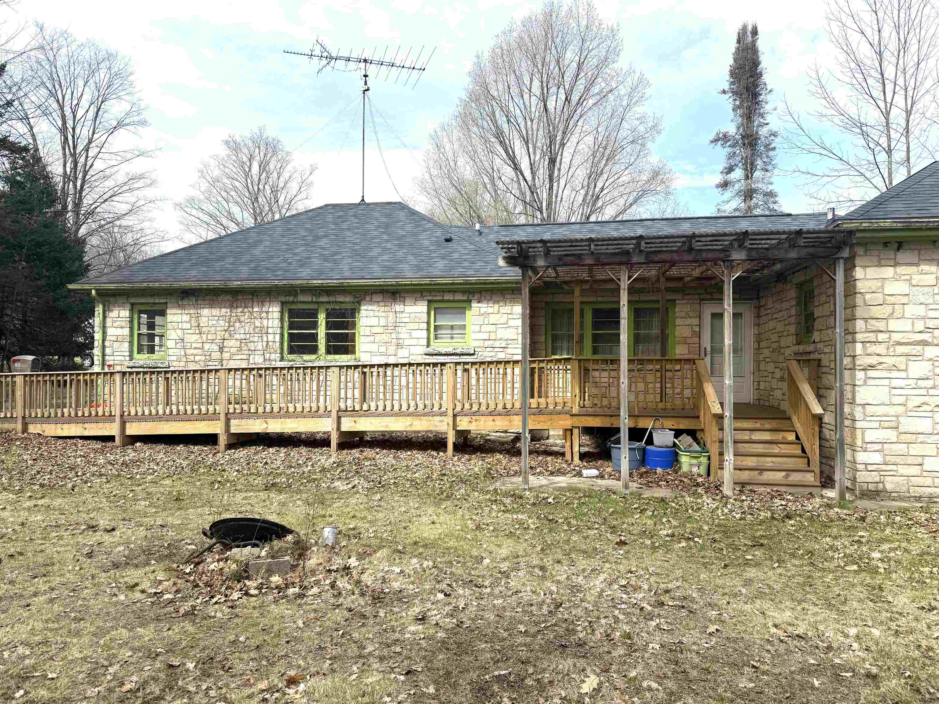 7892 OLD 101 ROAD, Armstrong Creek, Wisconsin 54103, 4 Bedrooms Bedrooms, ,1 BathroomBathrooms,Residential,For Sale,7892 OLD 101 ROAD,22600179