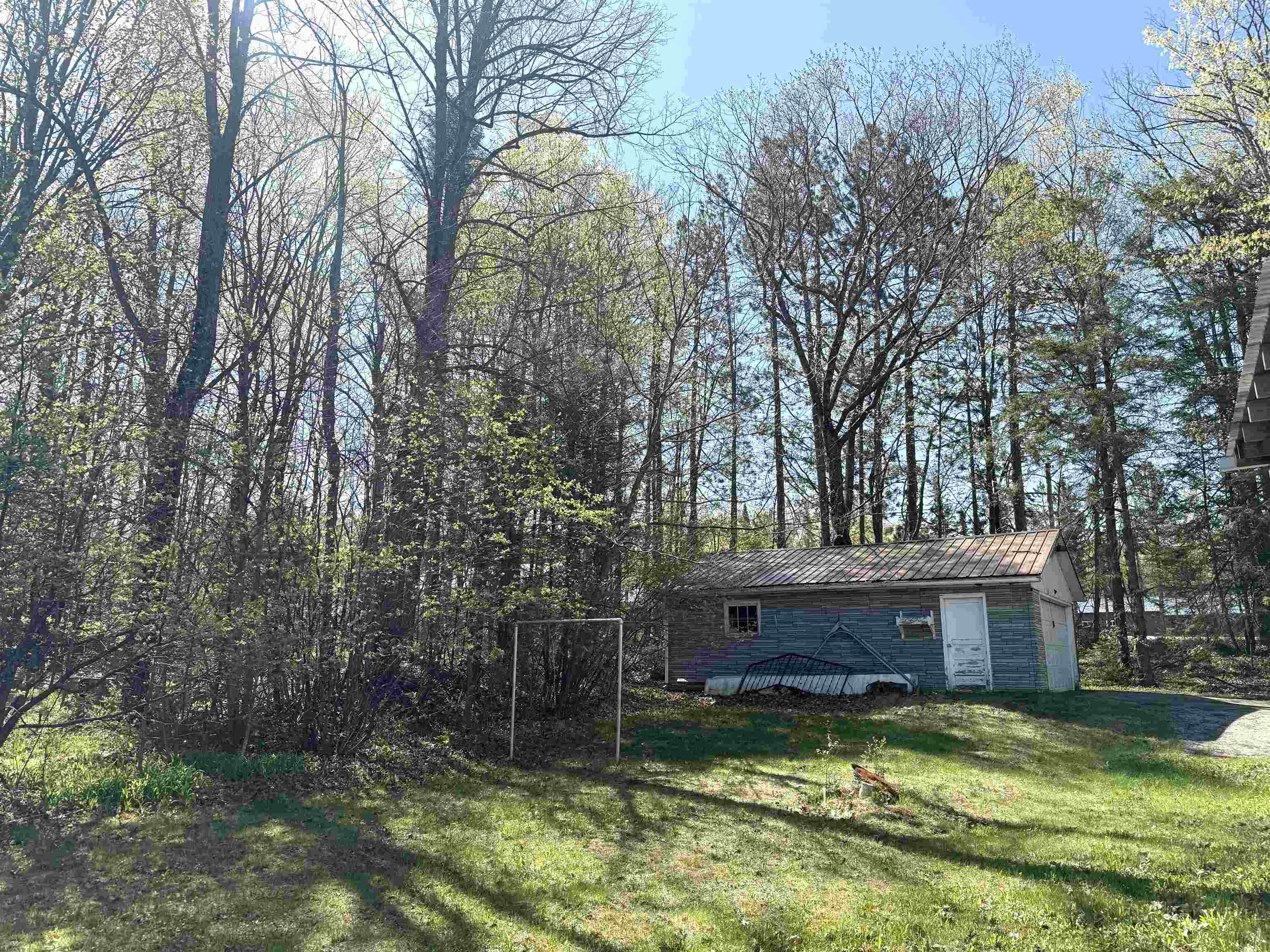 7892 OLD 101 ROAD, Armstrong Creek, Wisconsin 54103, 4 Bedrooms Bedrooms, ,1 BathroomBathrooms,Residential,For Sale,7892 OLD 101 ROAD,22600179