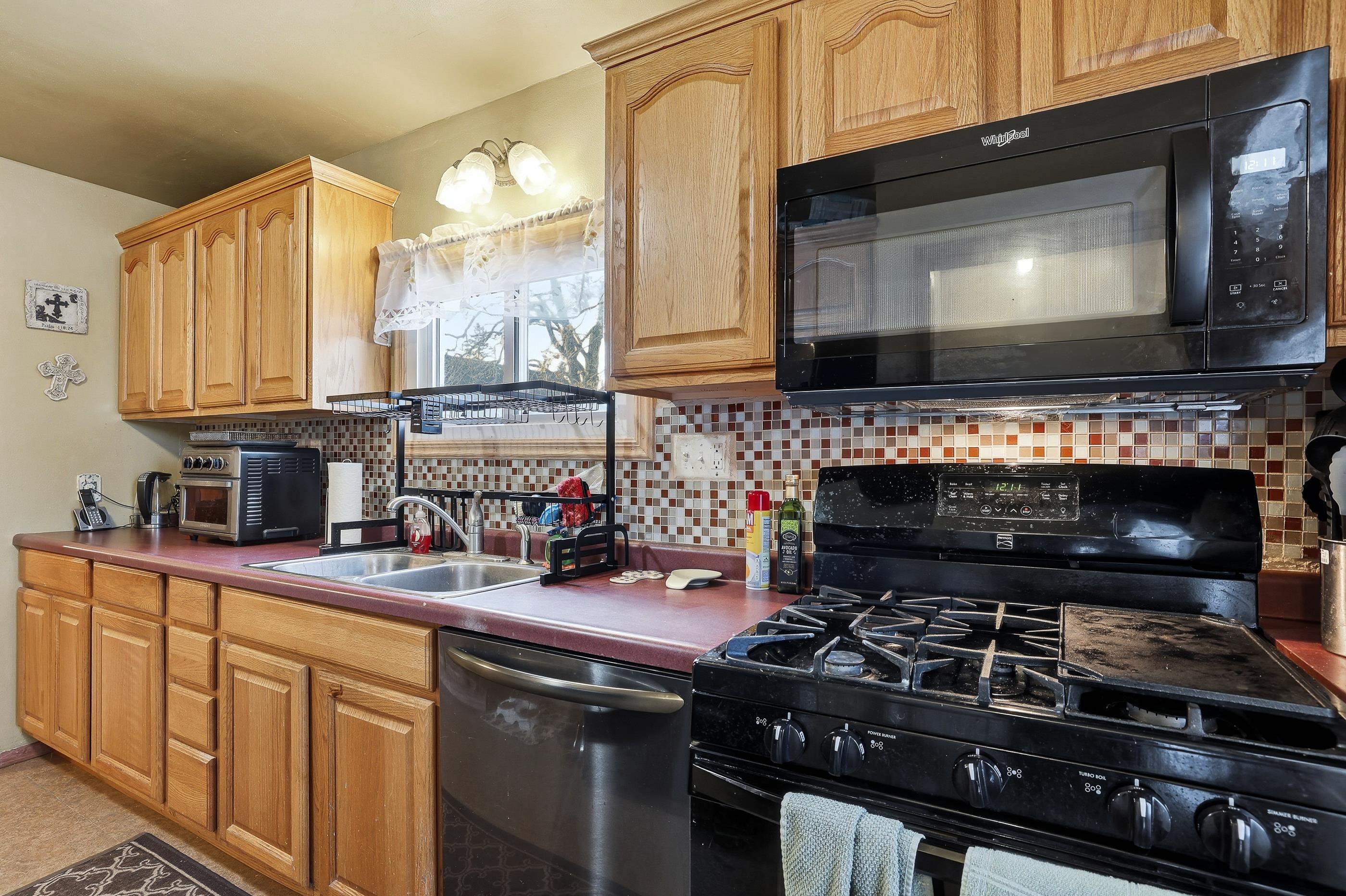 162 GRANT STREET, Amherst, Wisconsin 54406, 3 Bedrooms Bedrooms, ,1 BathroomBathrooms,Residential,For Sale,162 GRANT STREET,22600181