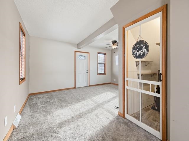 1504 S WASHINGTON AVENUE, Marshfield, Wisconsin 54449, 2 Bedrooms Bedrooms, ,1 BathroomBathrooms,Residential,For Sale,1504 S WASHINGTON AVENUE,22600185