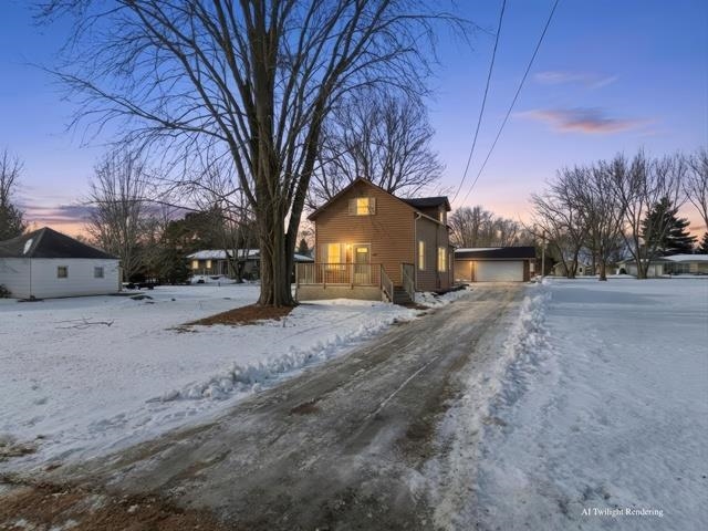 1504 S WASHINGTON AVENUE, Marshfield, Wisconsin 54449, 2 Bedrooms Bedrooms, ,1 BathroomBathrooms,Residential,For Sale,1504 S WASHINGTON AVENUE,22600185