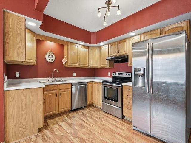 1504 S WASHINGTON AVENUE, Marshfield, Wisconsin 54449, 2 Bedrooms Bedrooms, ,1 BathroomBathrooms,Residential,For Sale,1504 S WASHINGTON AVENUE,22600185