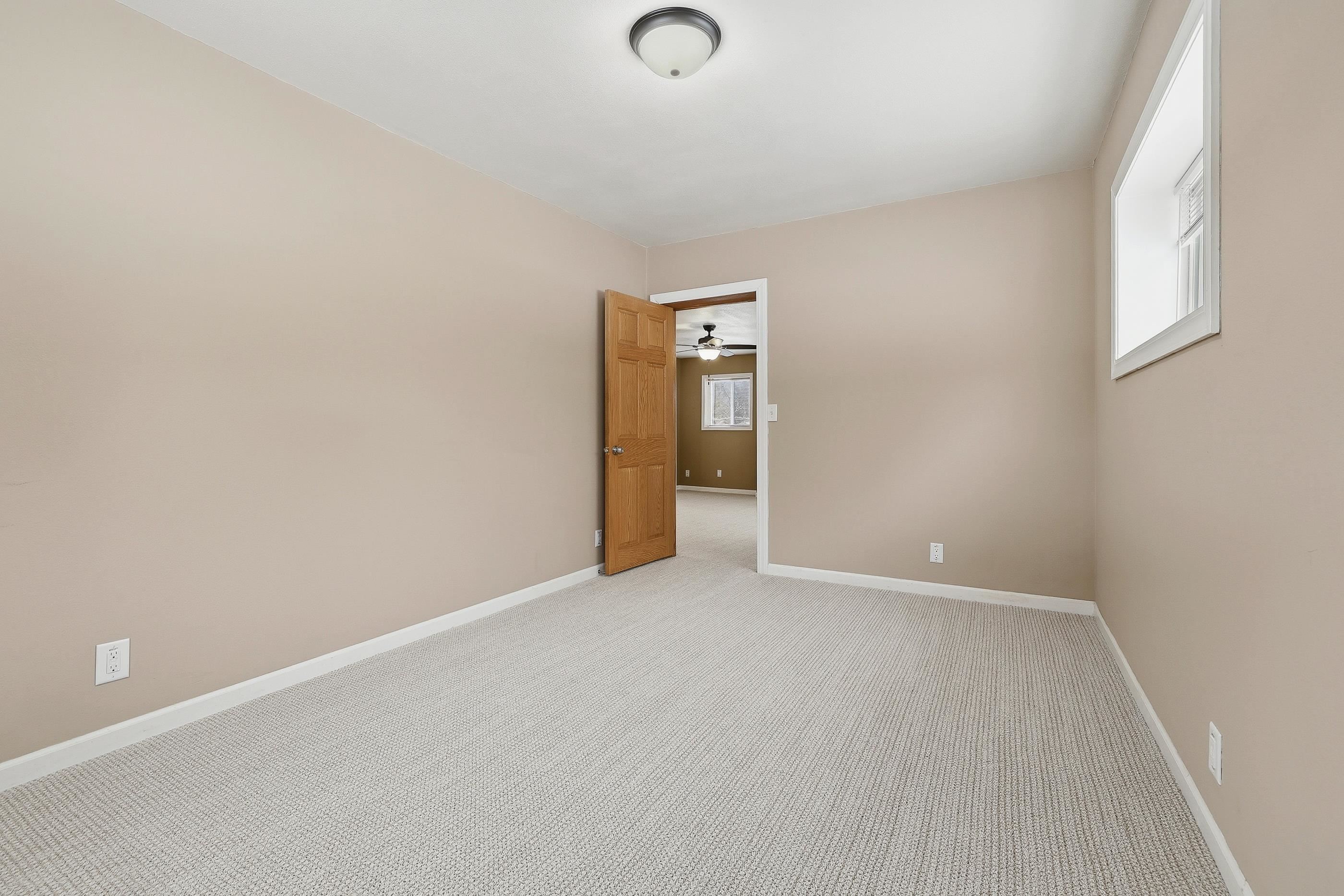 1017 6TH AVENUE, Stevens Point, Wisconsin 54481, 3 Bedrooms Bedrooms, ,1 BathroomBathrooms,Residential,For Sale,1017 6TH AVENUE,22600210